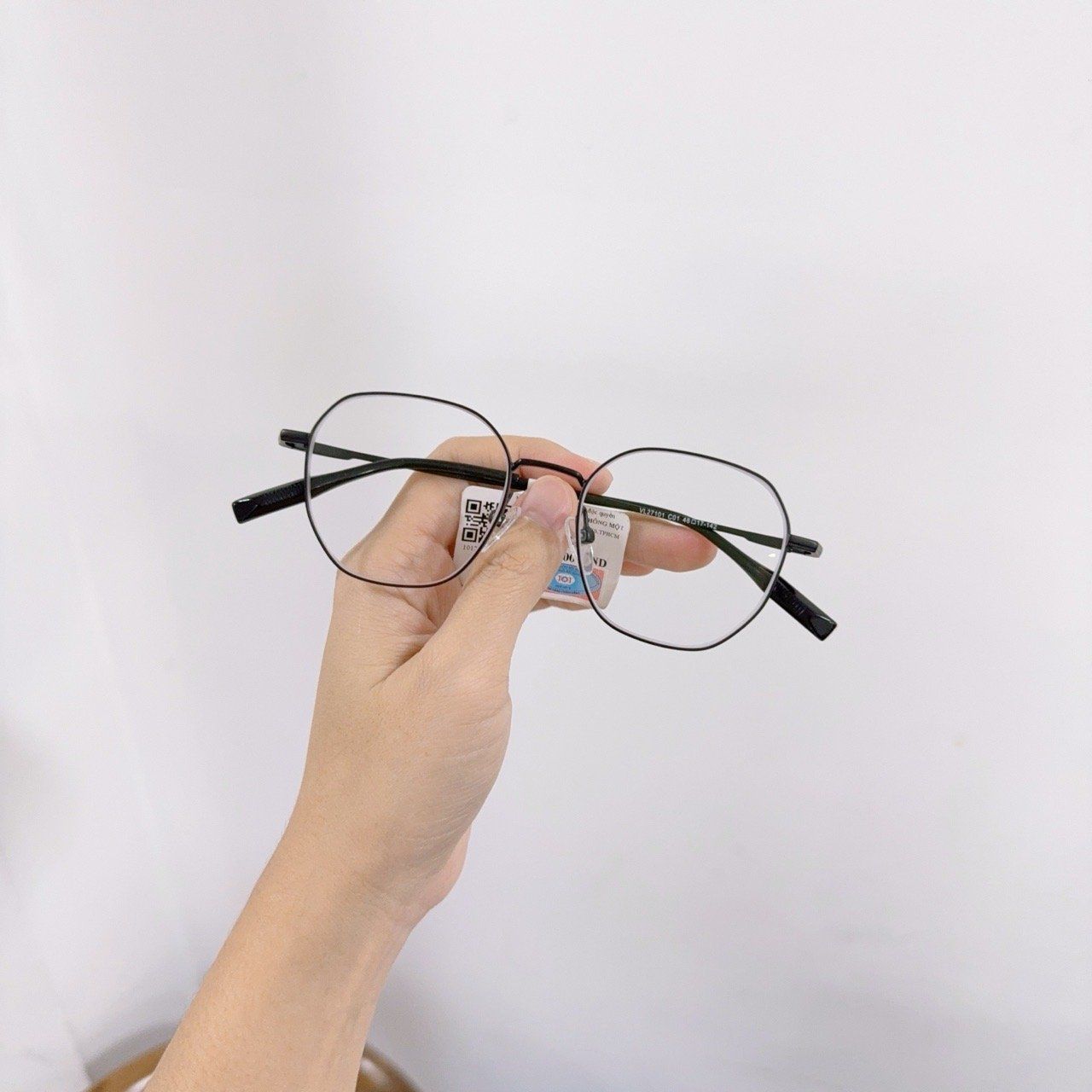  Mắt kính Velocity VL 27101 