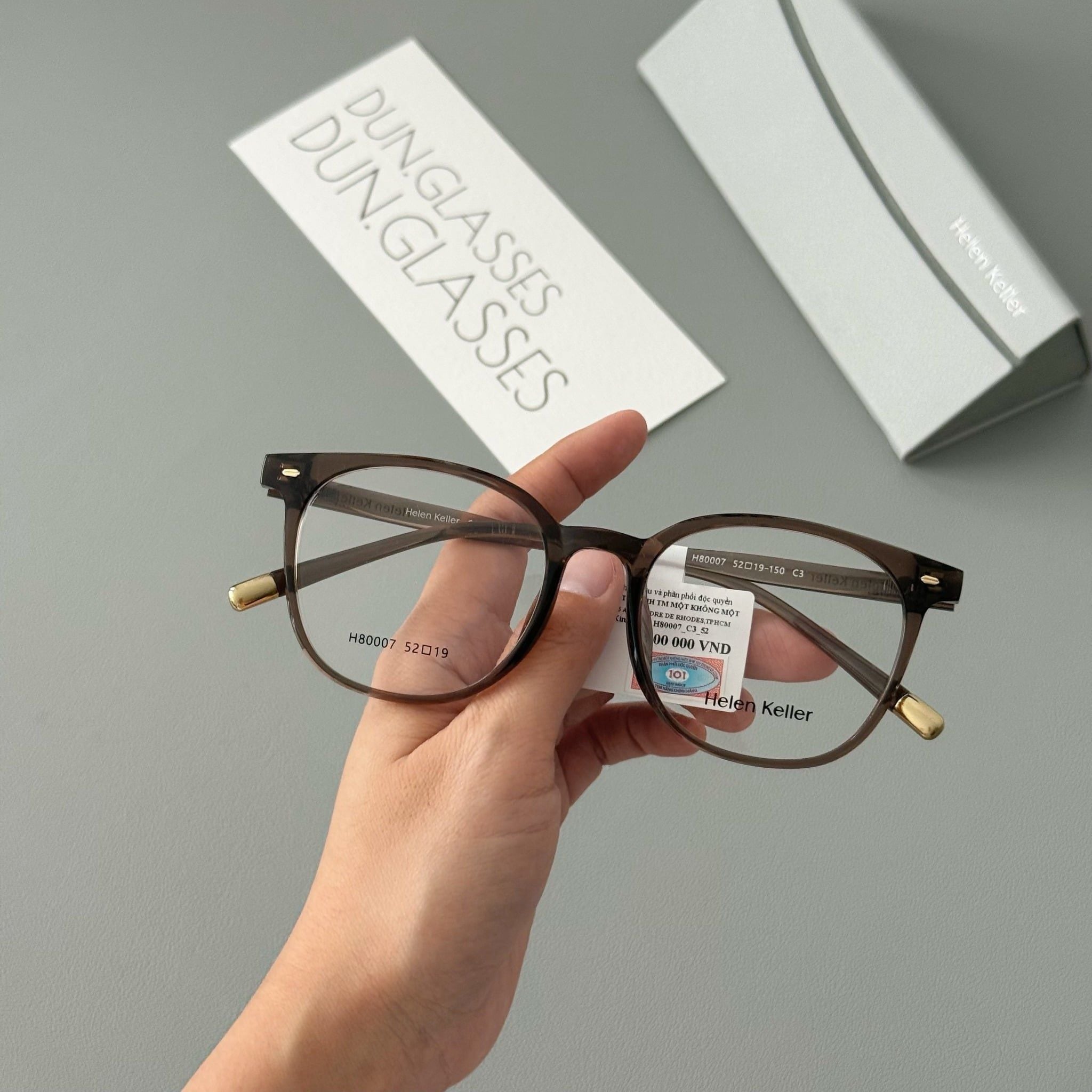  Mắt kính Helen Keller H 80007 