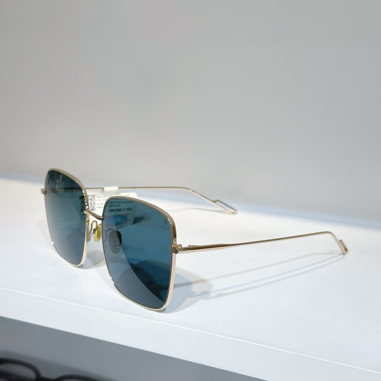  Kính mát Helen Keller H 8955 