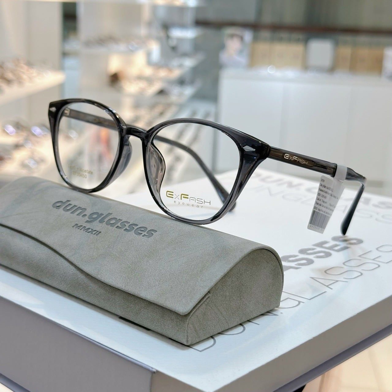  Mắt kính Exfash EF 35450 