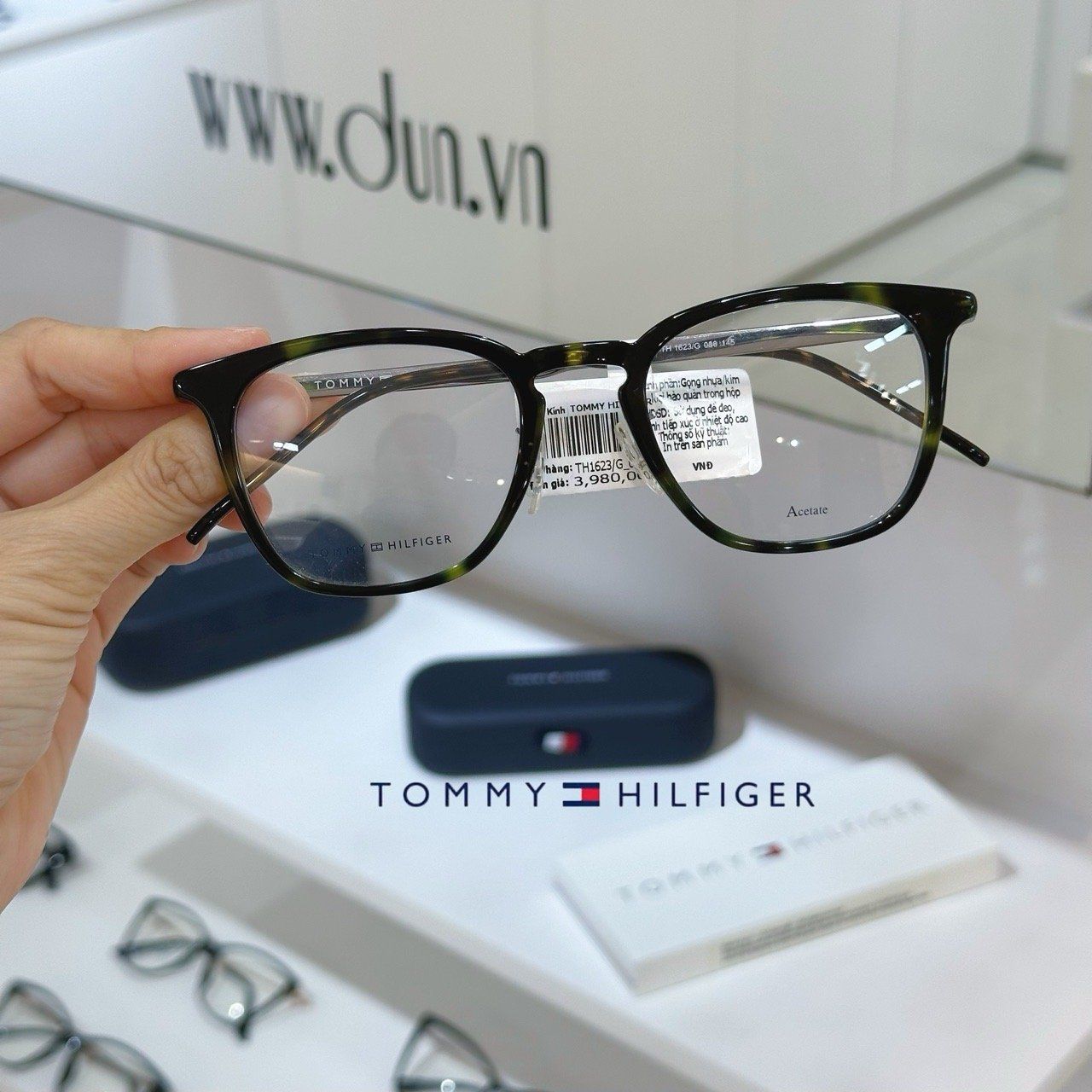  Mắt kính Tommy Hilfiger TH 1623 