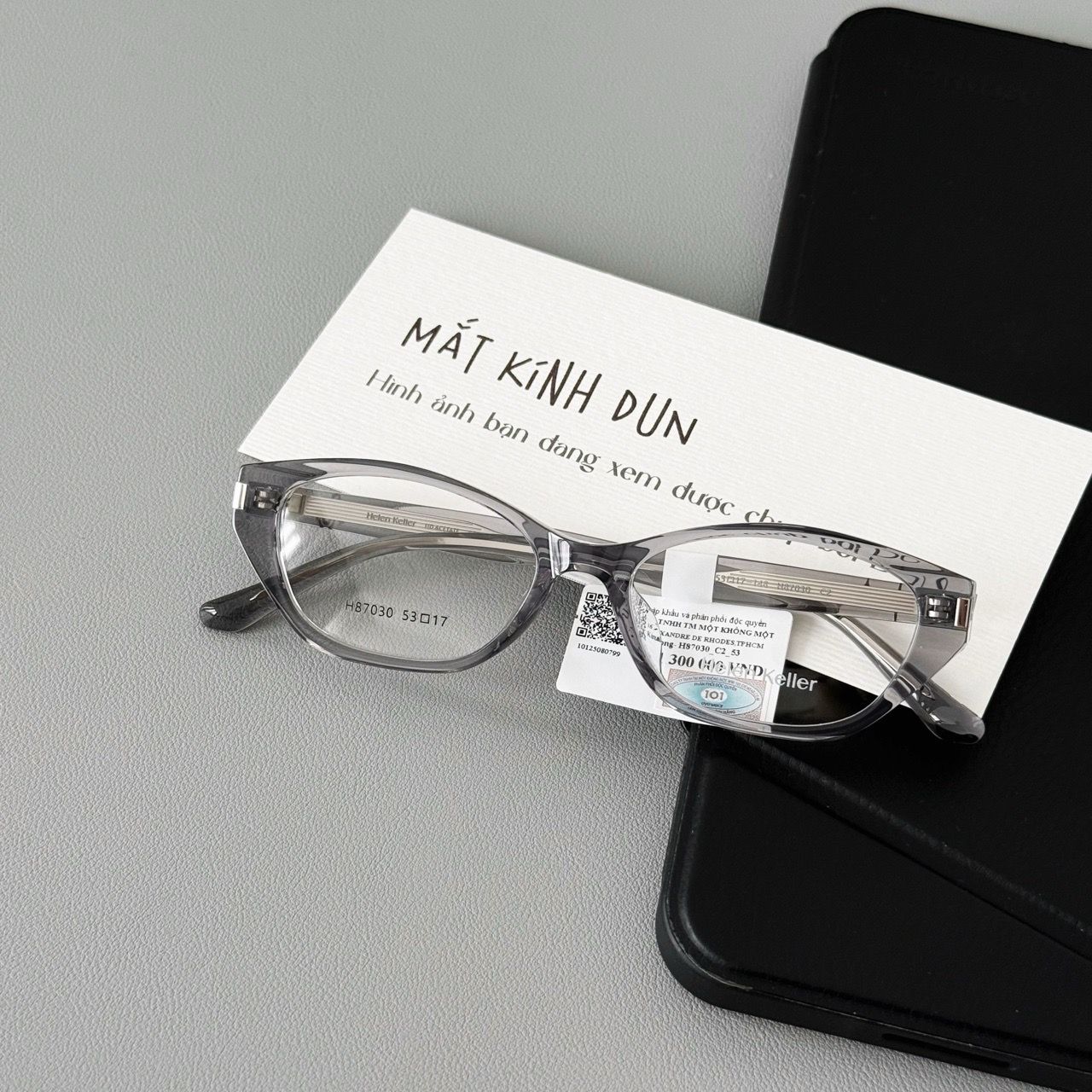  Mắt kính Helen Keller H 87030 