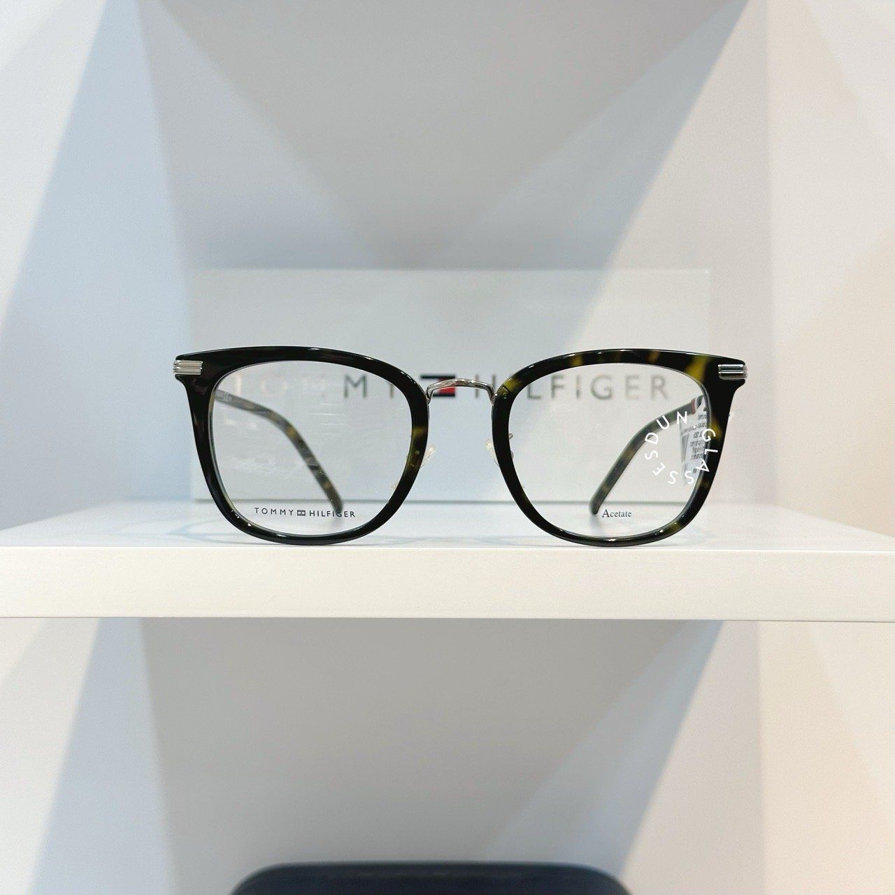  Mắt kính Tommy Hilfiger TH 1739 