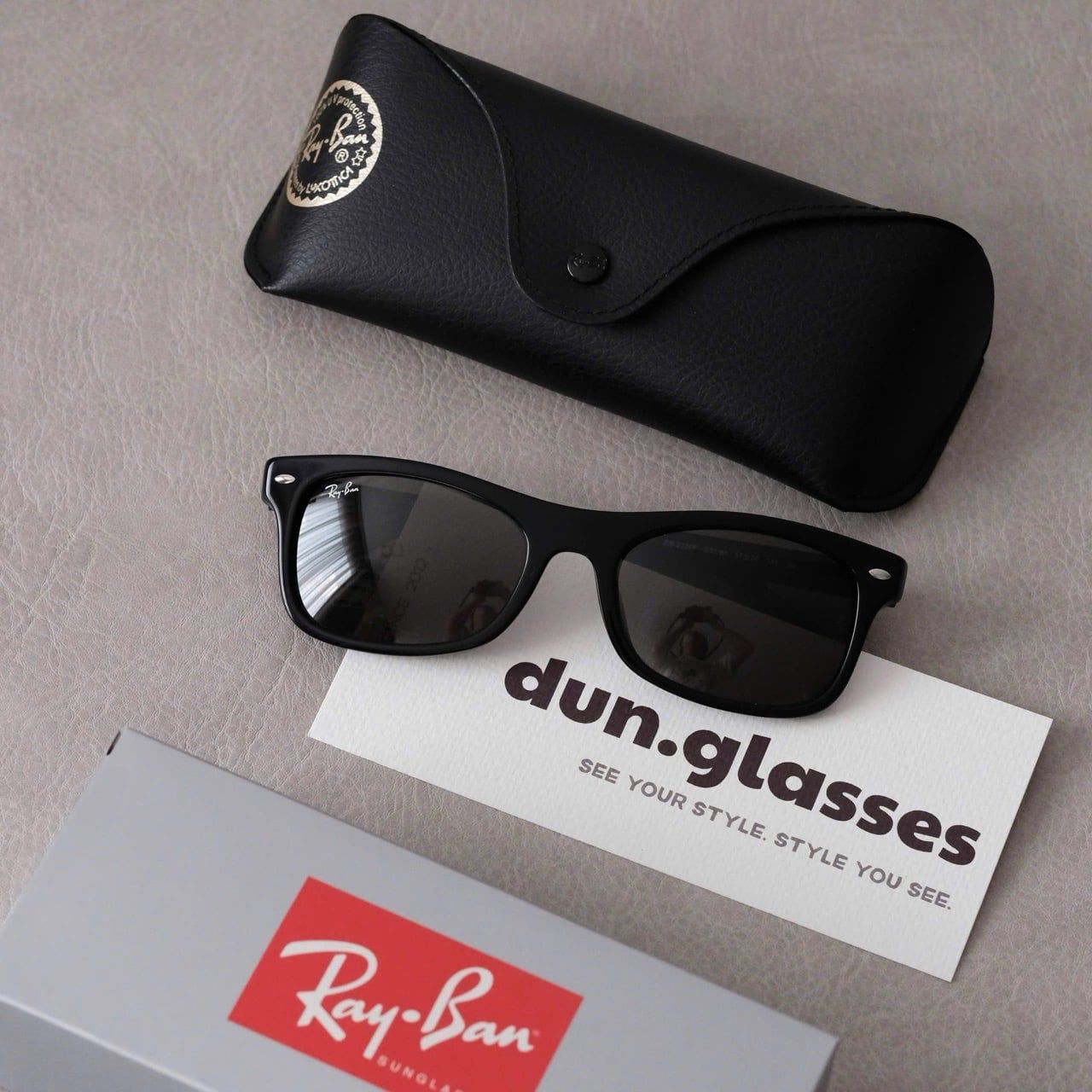  Kính mát Ray-Ban RB 2226 