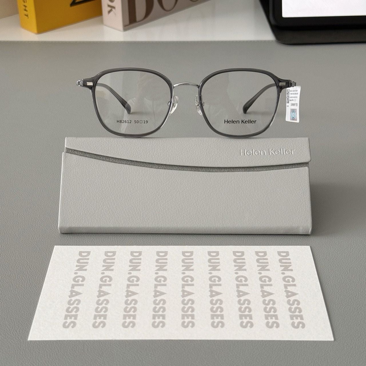  Mắt kính Helen Keller H 82612 