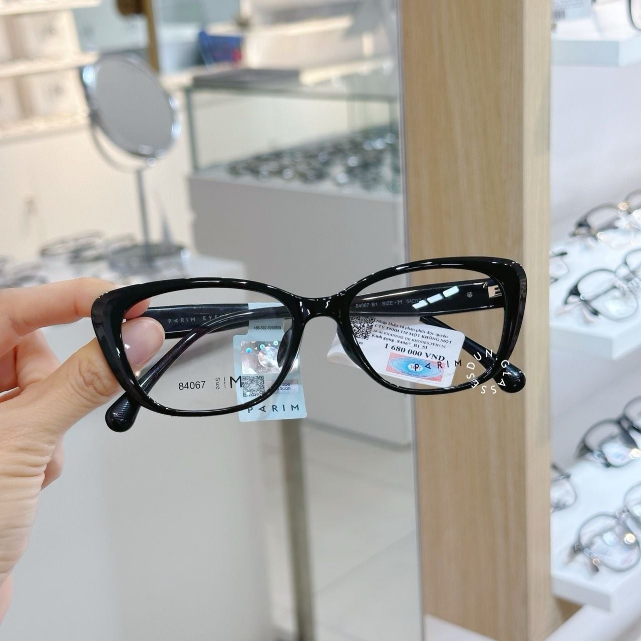  Kính Parim 84067 