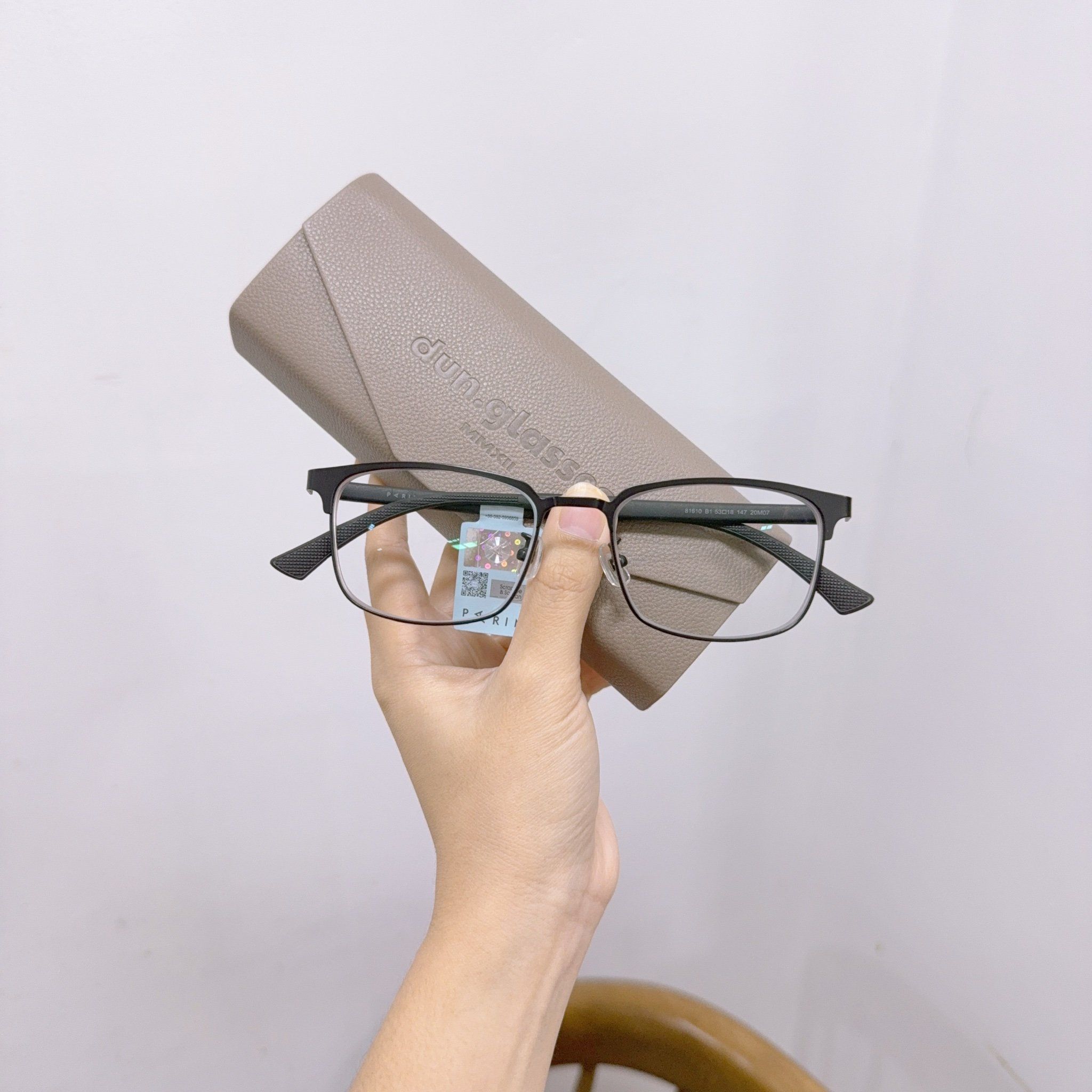  Mắt kính Parim 81610 