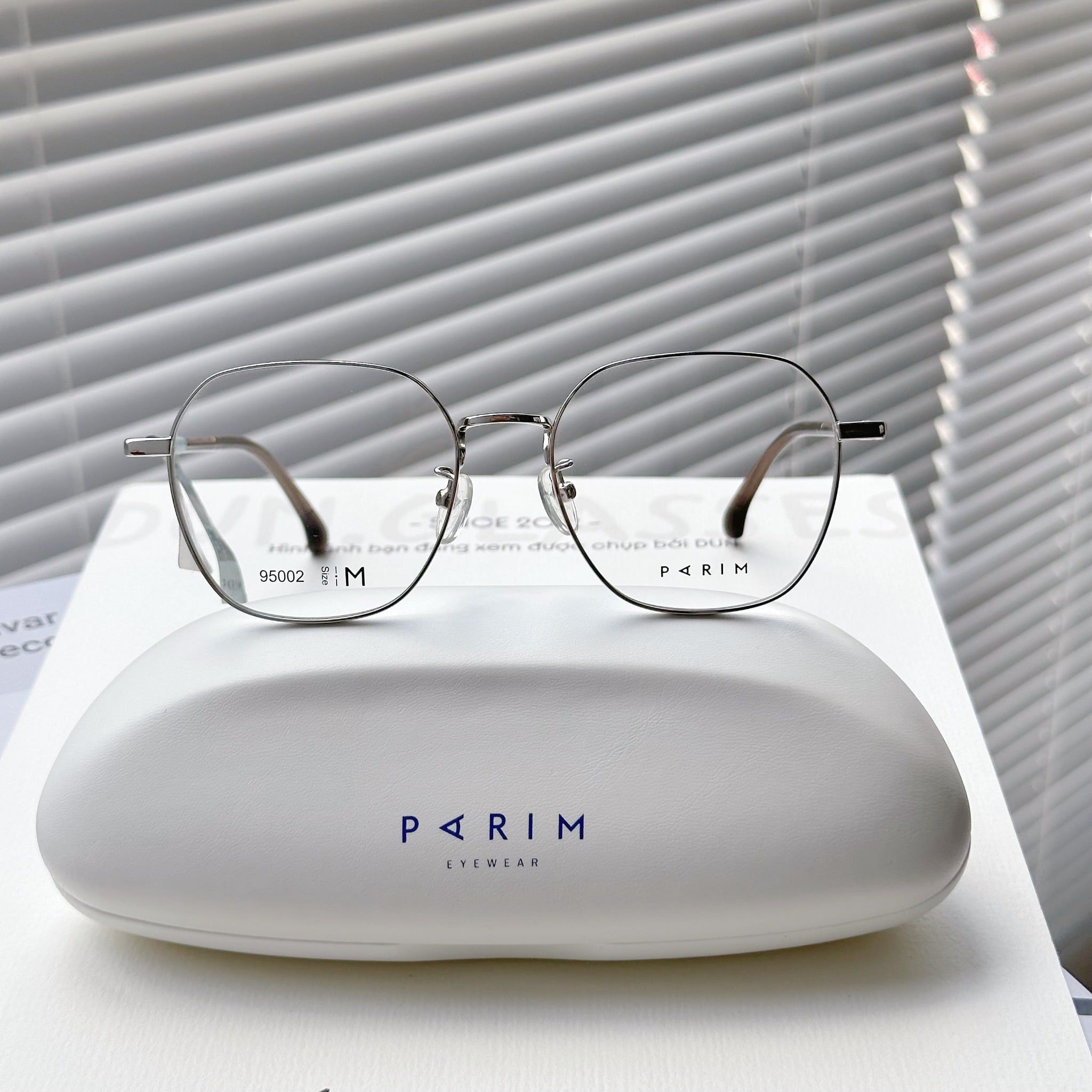  Mắt kính Clip On Parim 95002 