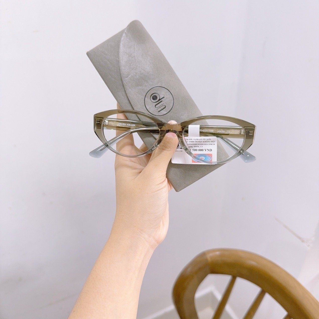  Mắt kính Helen Keller H 9056 