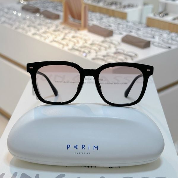  Kính mát Parim 76047 