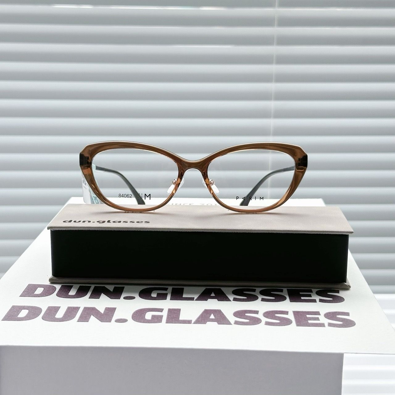  Mắt kính Parim 84062 