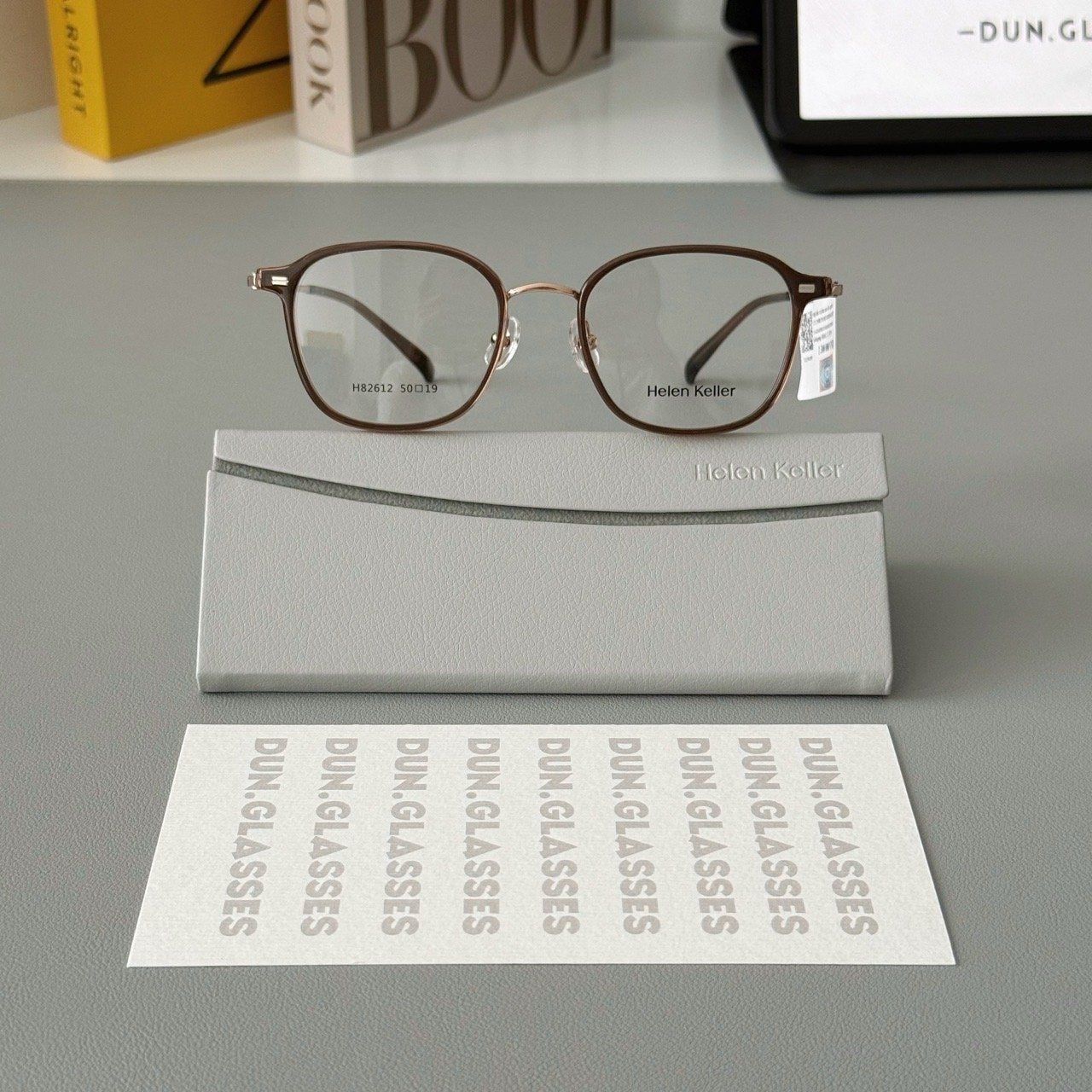  Mắt kính Helen Keller H 82612 