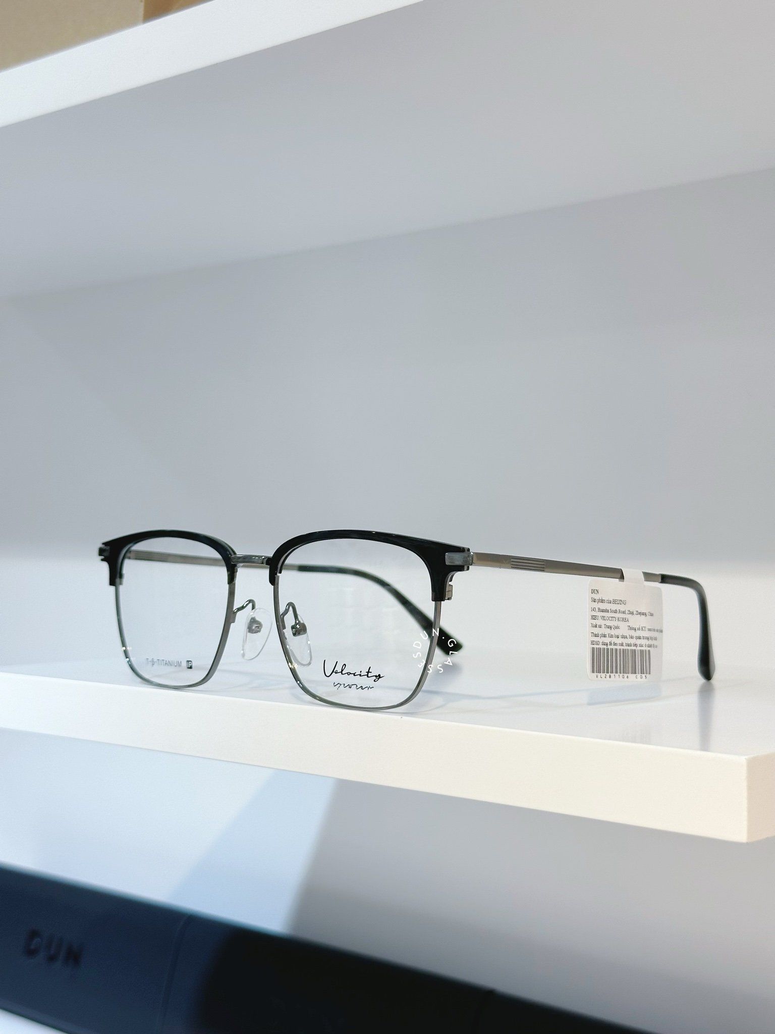  Mắt kính Velocity VL 281106 