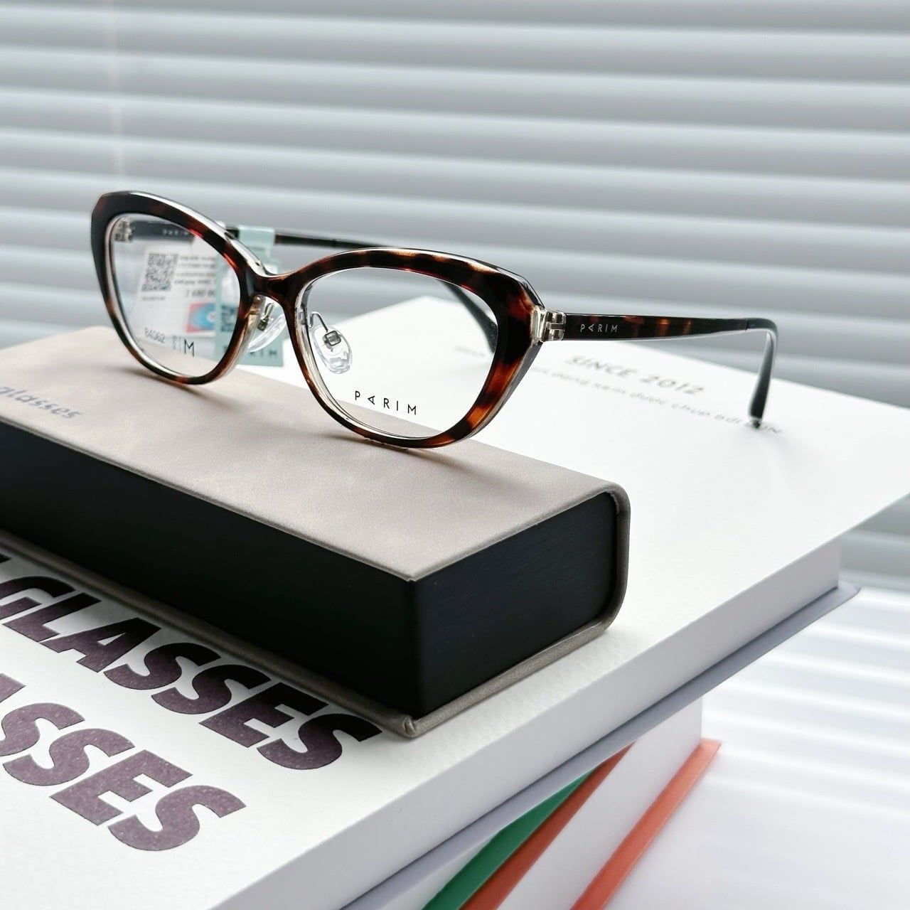  Mắt kính Parim 84062 