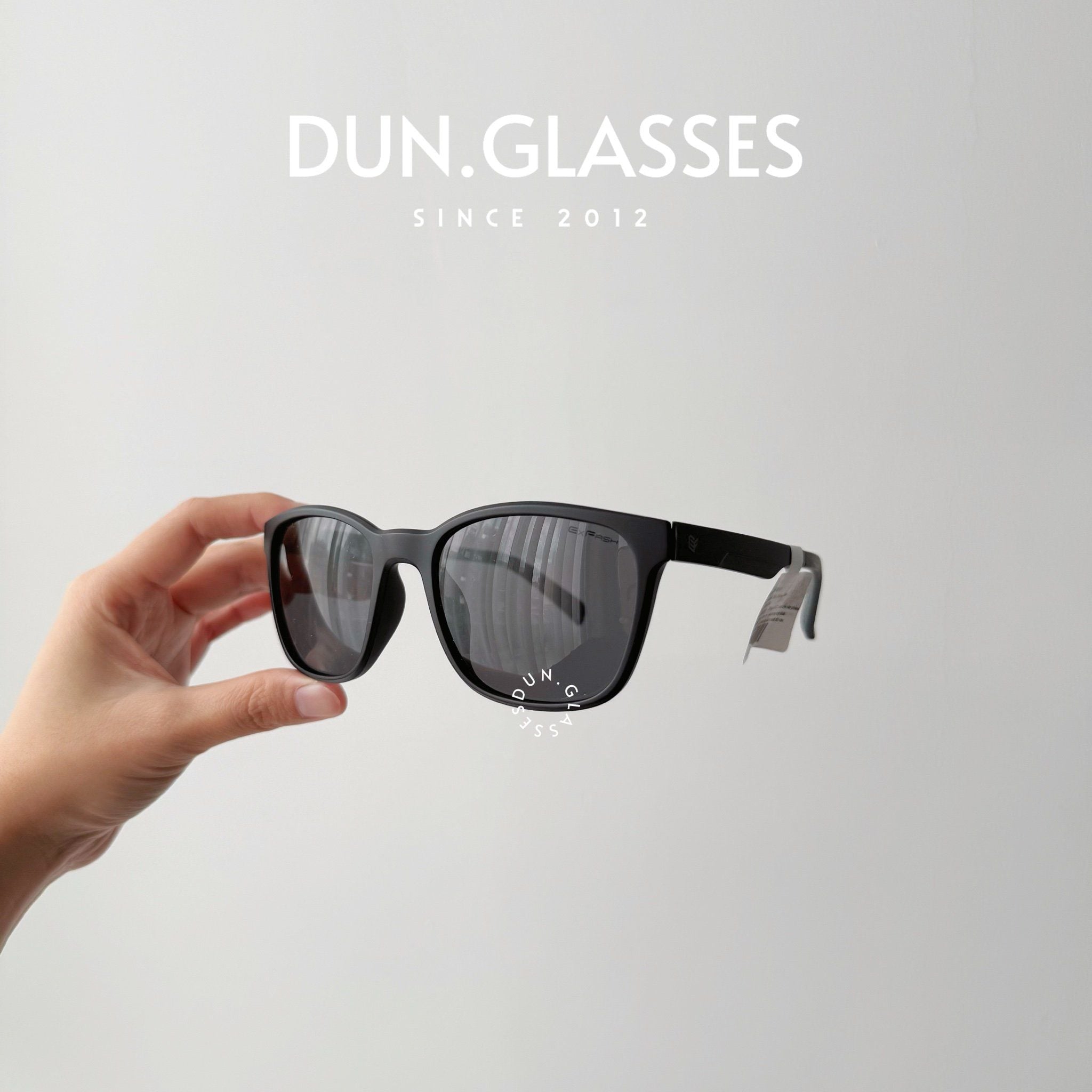  Kính mát Exfash EF54710 