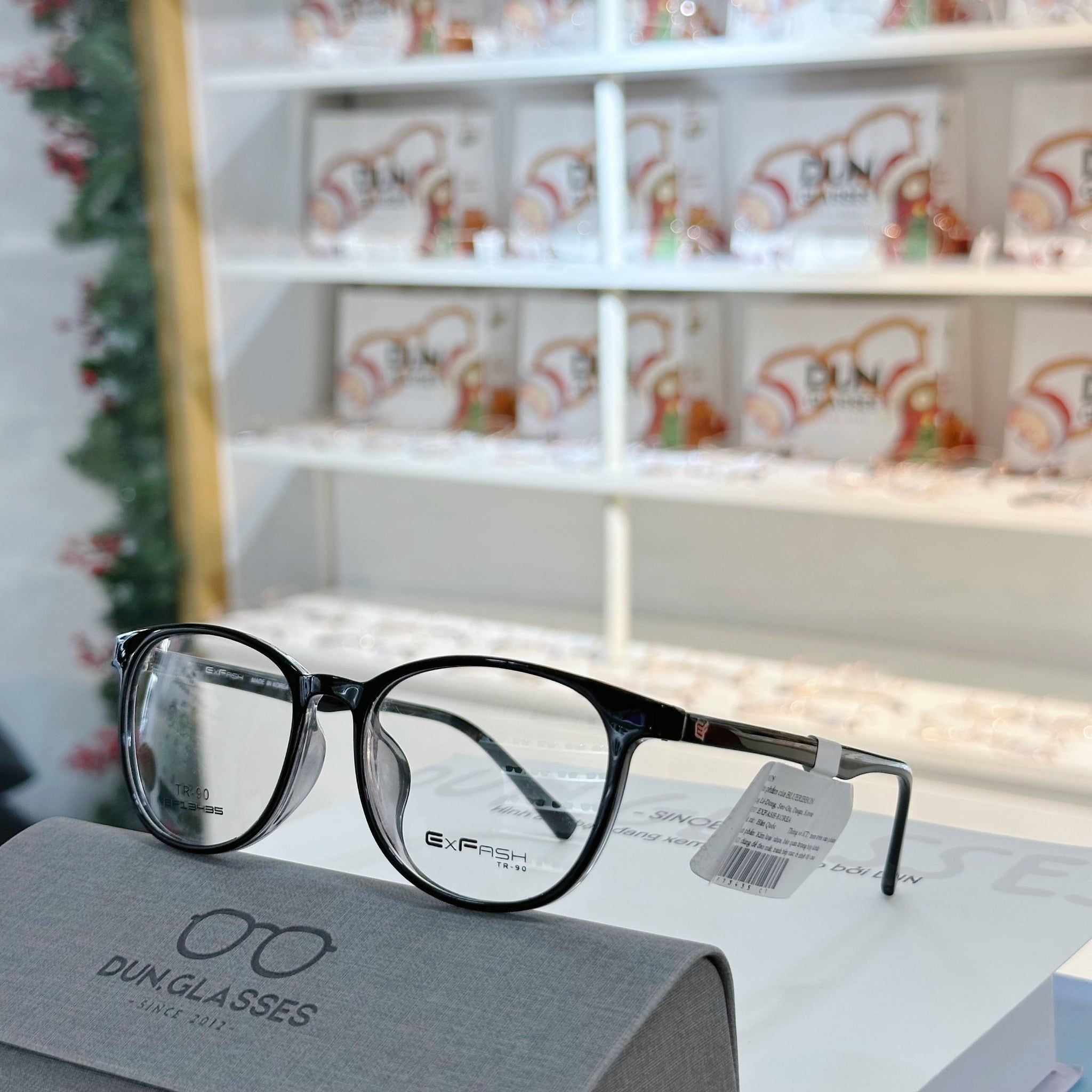  Mắt kính Exfash EF 13435 