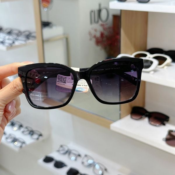  Kính mát Exfash EF 53751 