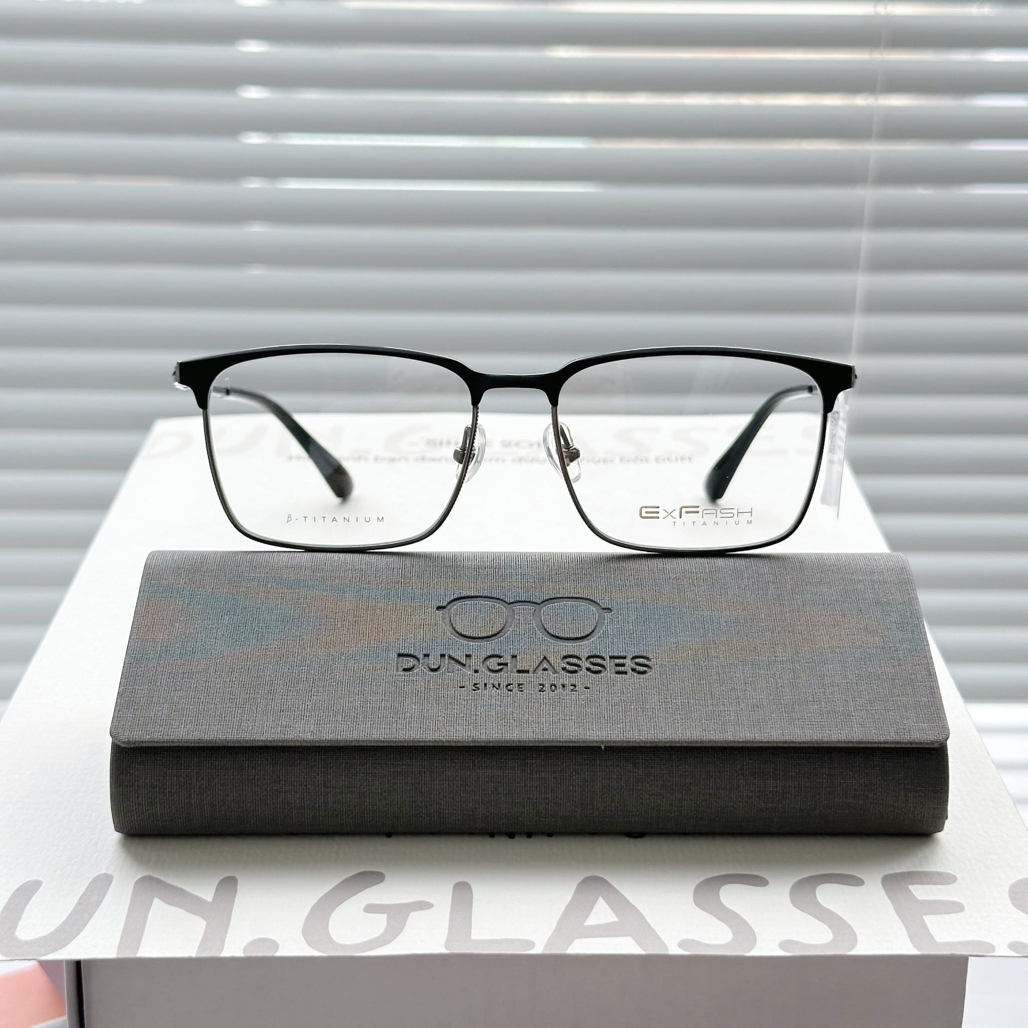  Mắt kính beta titanium Exfash EF 74274 T 