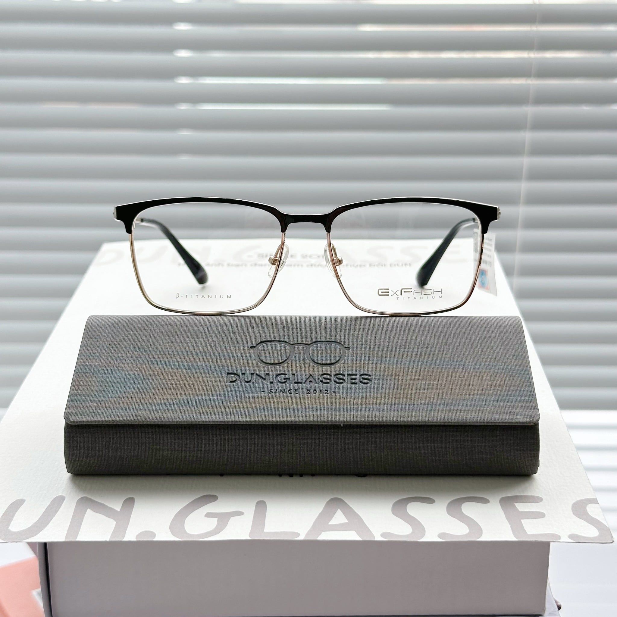  Mắt kính beta titanium Exfash EF 74274 T 
