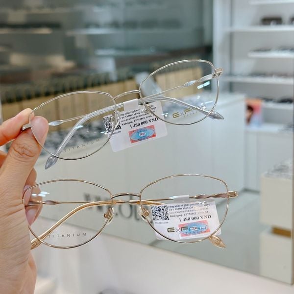  Mắt kính titanium Exfash EF 75286 