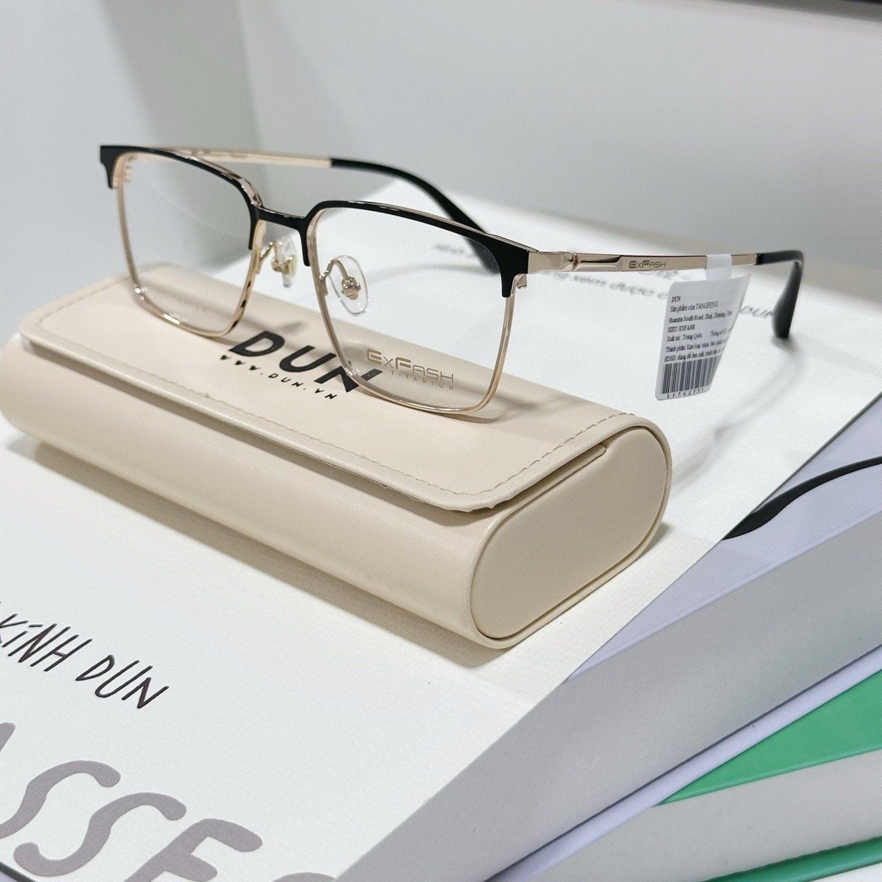  Mắt kính Exfash EF 74273 