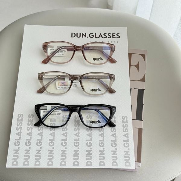  Kính mắt mèo G4145 