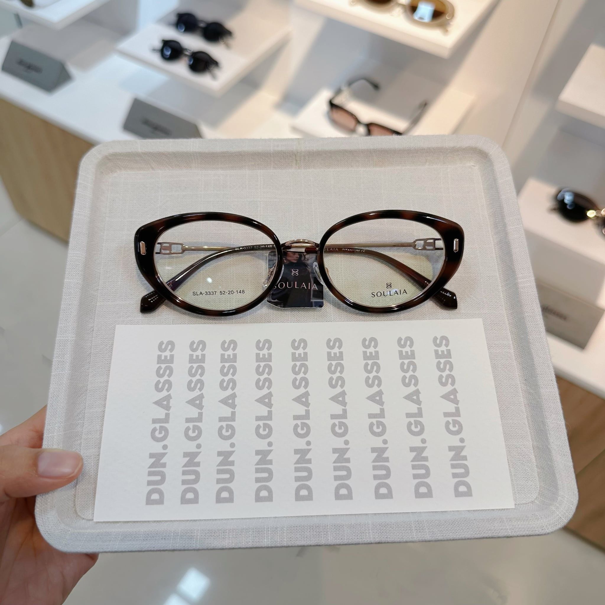  Kính mắt mèo G4218 