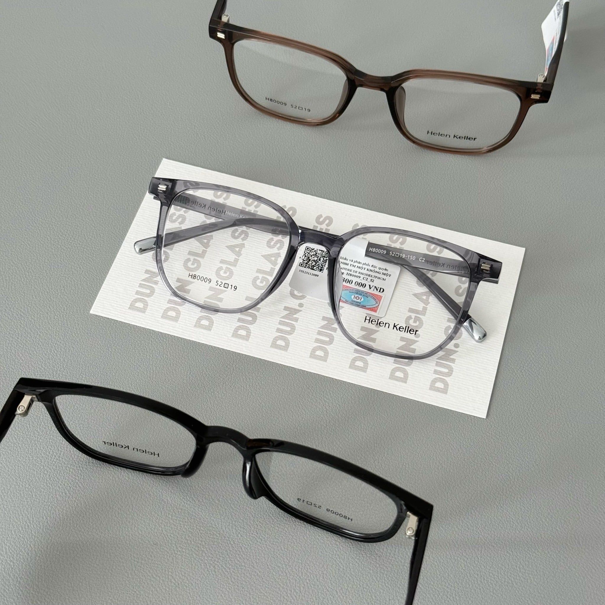  Mắt kính Helen Keller H 80009 