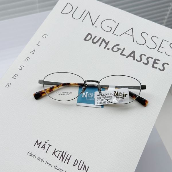  Mắt kính oval titanium G3065 
