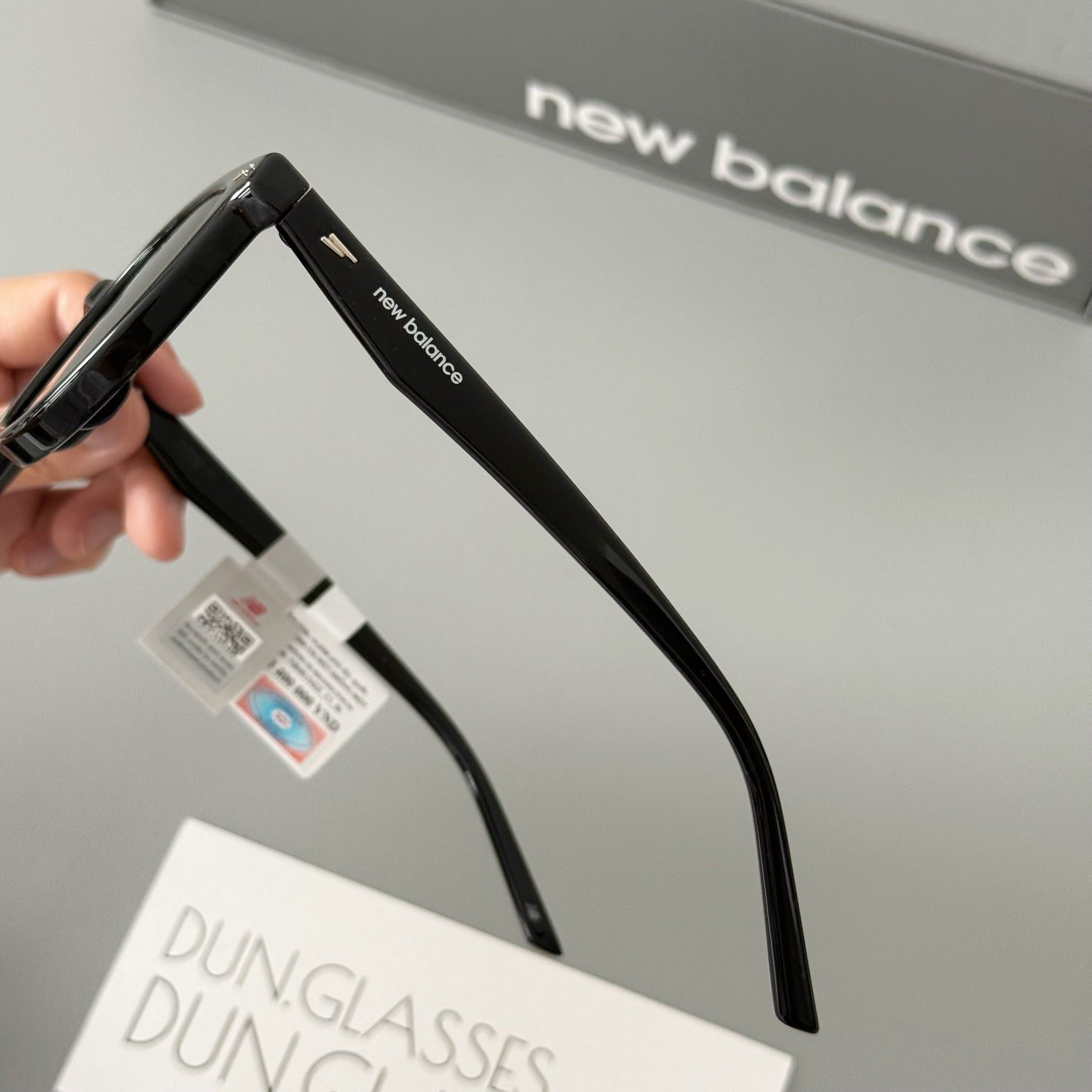  Kính mát New Balance NB 8134 ZX 