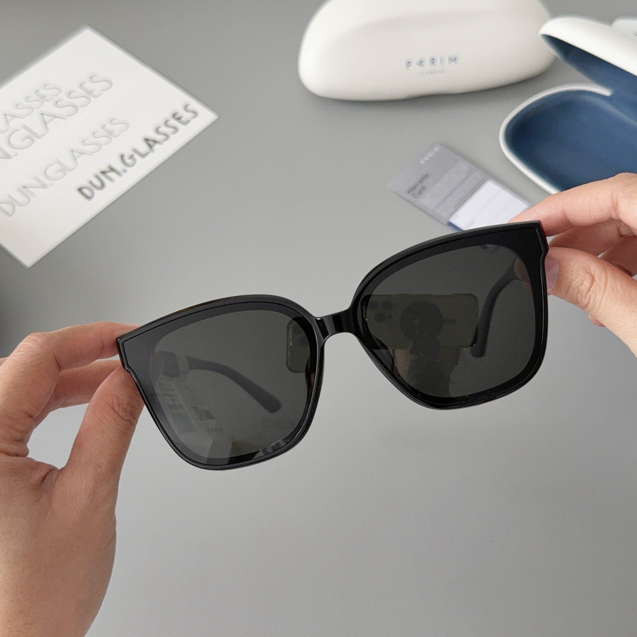  Kính mát Parim 76034 