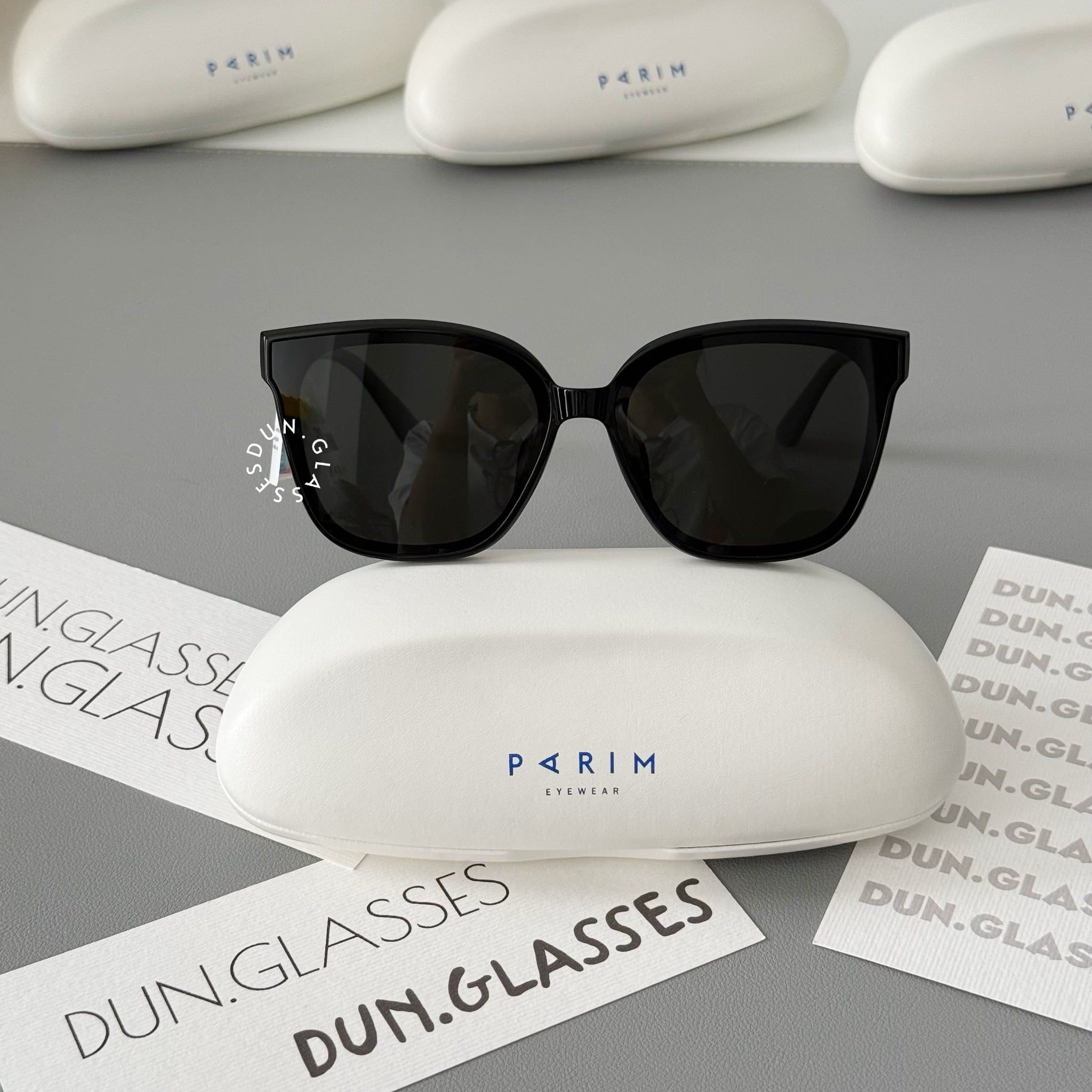  Kính mát Parim 76034 