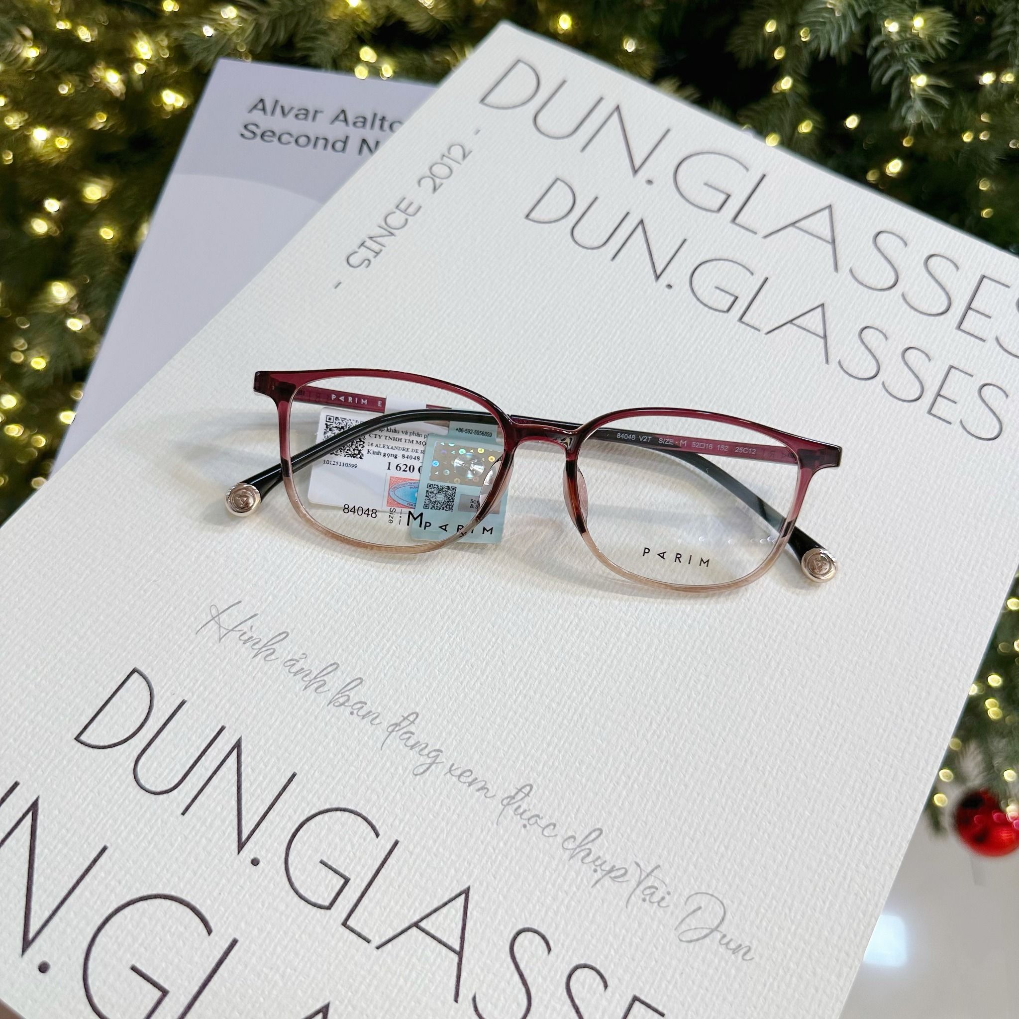  Mắt kính Parim 84048 