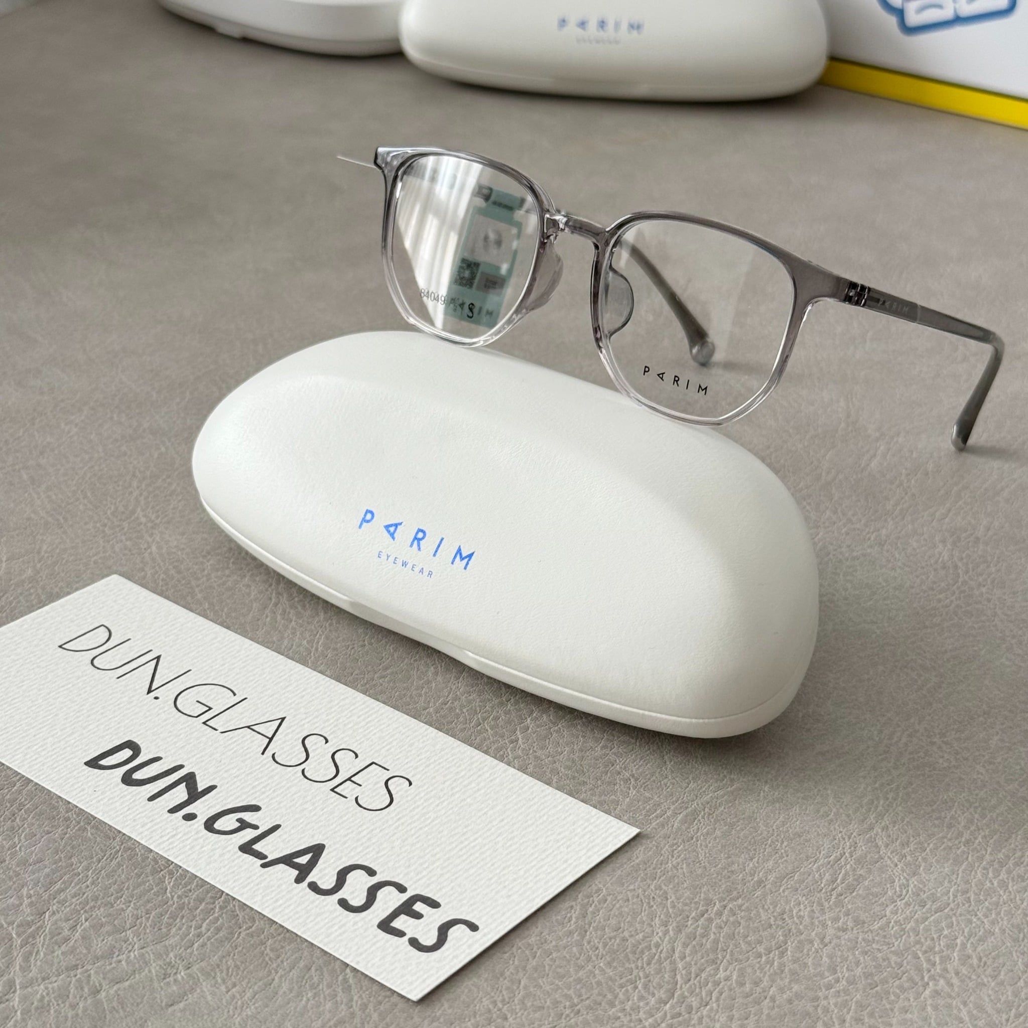  Mắt kính Parim 84049 