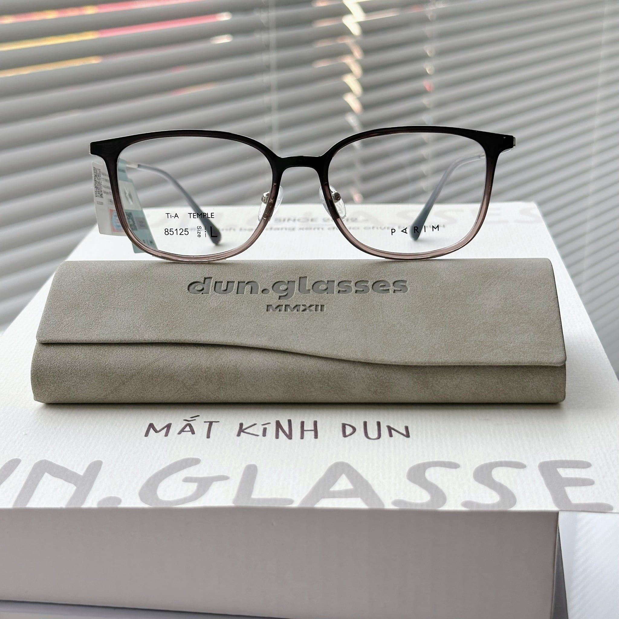  Mắt kính Parim 85125 