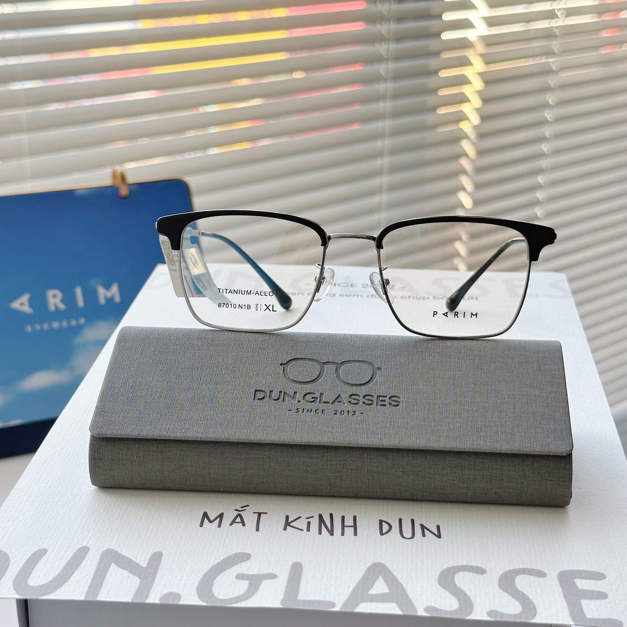  Mắt kính titanium Parim 87010 