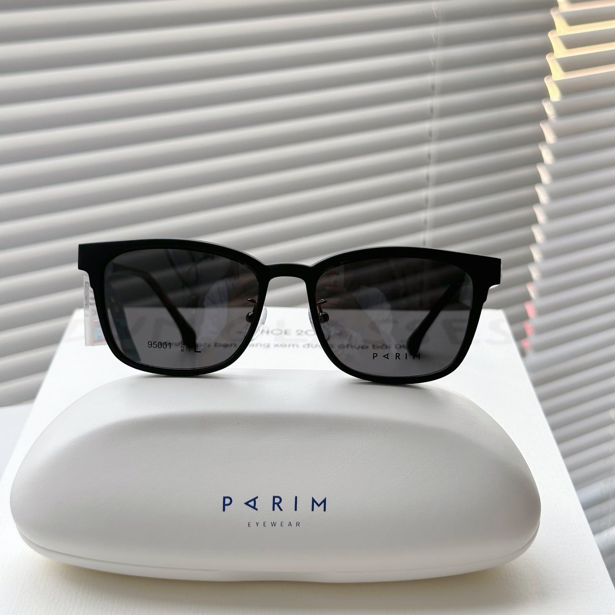  Mắt kính Clip On Parim 95001 