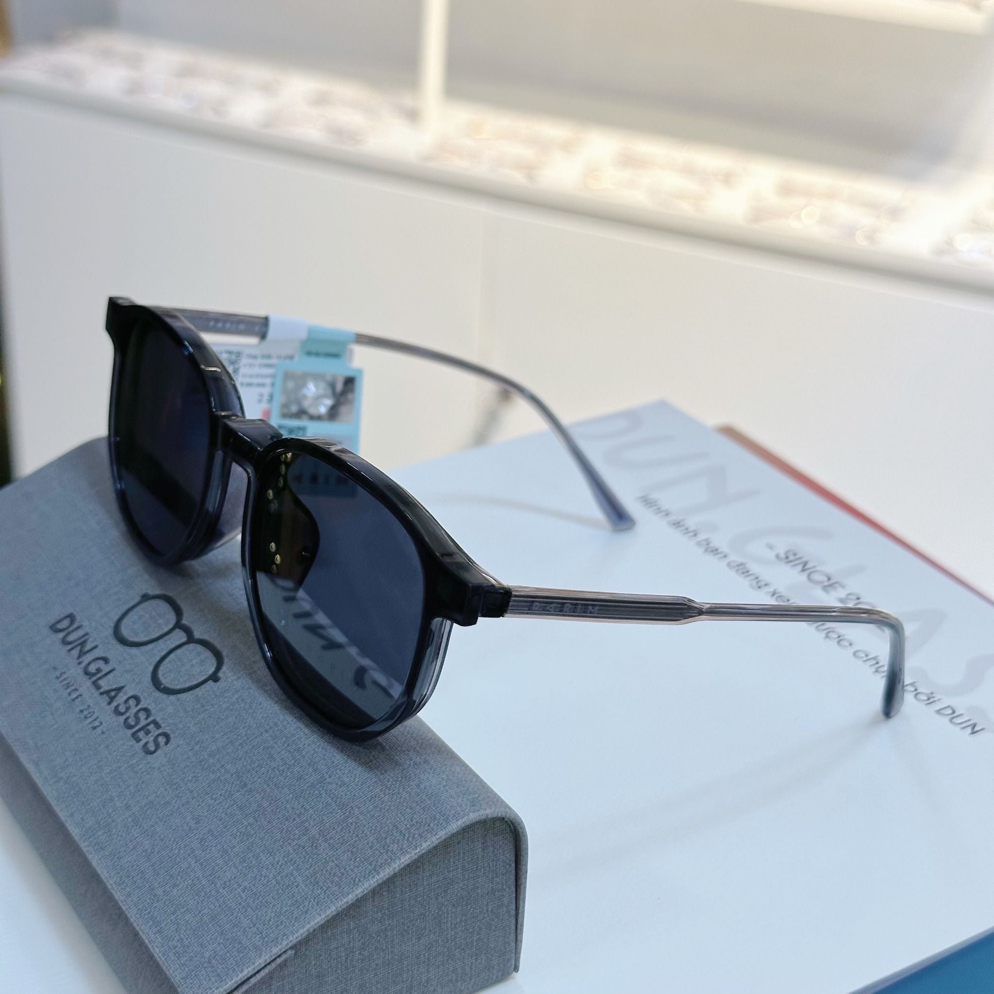  Mắt kính Clip On Parim 96009 