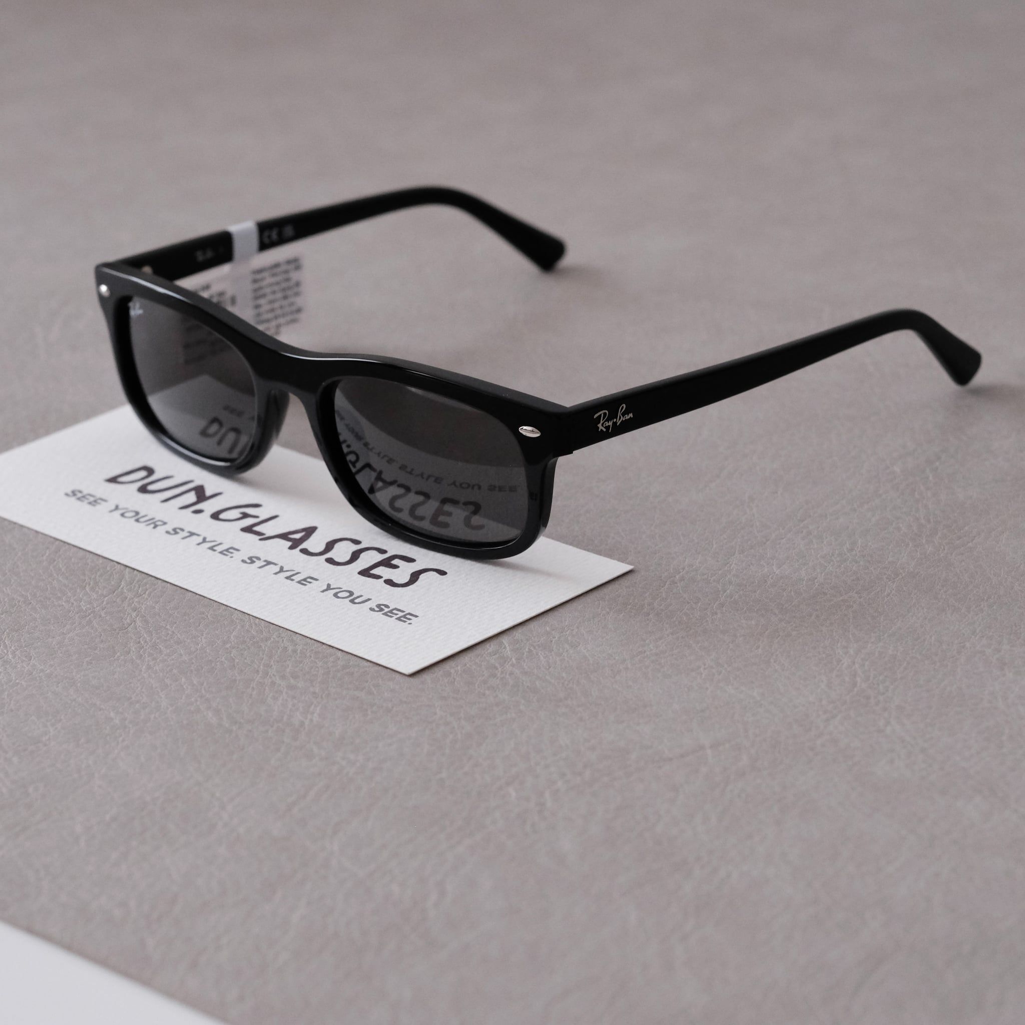  Kính mát Ray-Ban RB 2224 