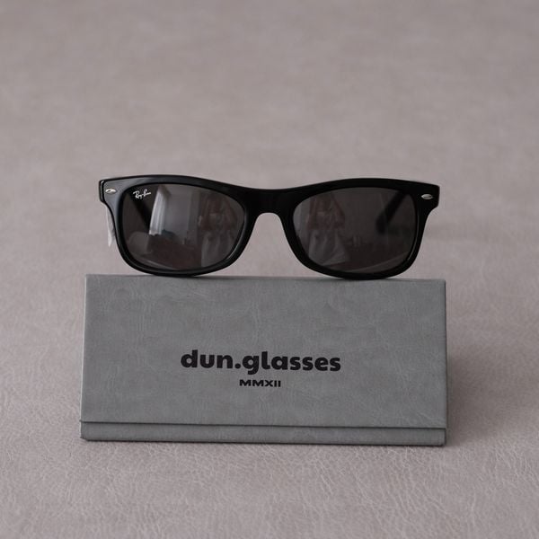  Kính mát Ray-Ban RB 2224 