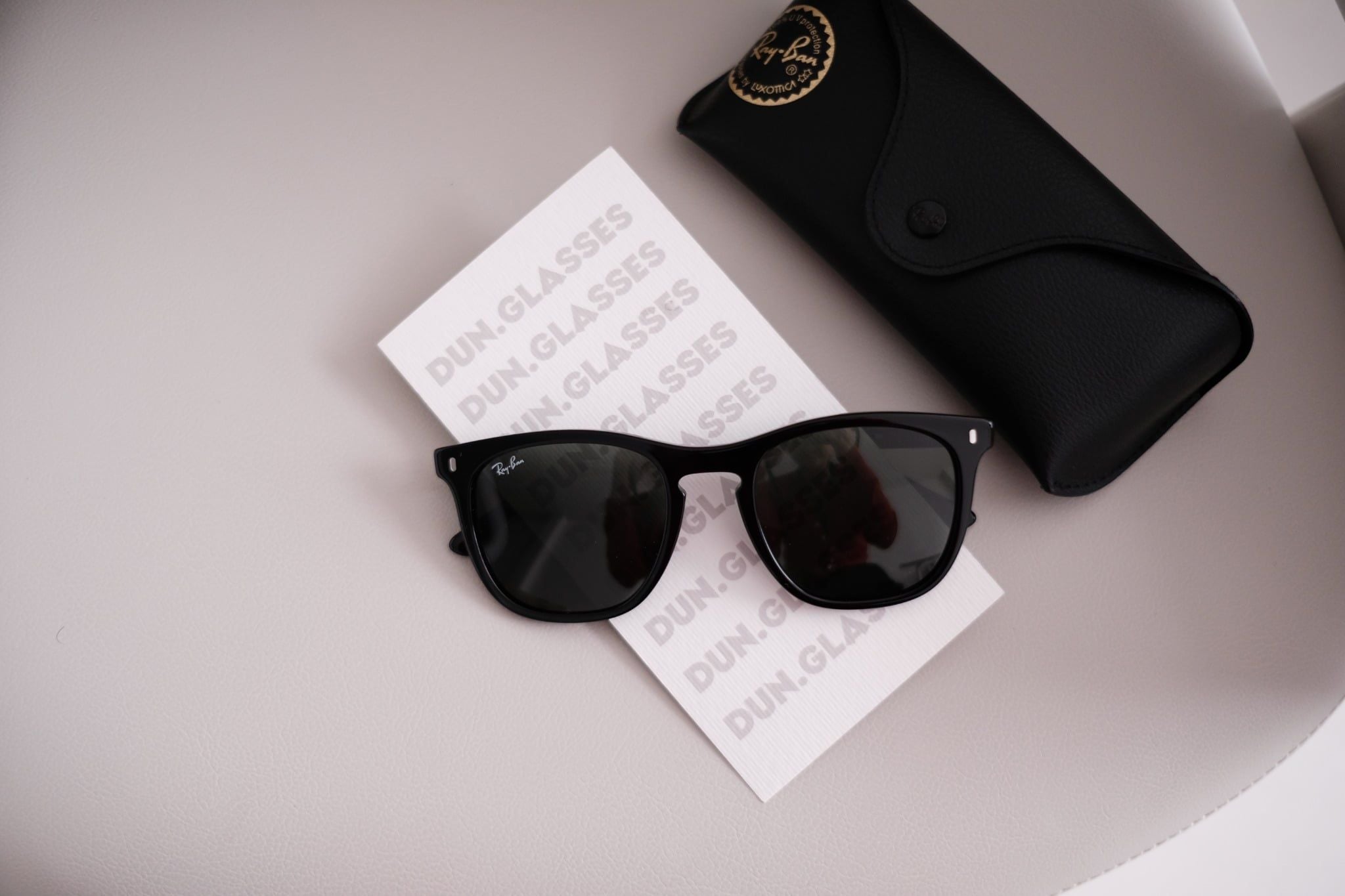  Kính mát RayBan Polarized RB 2210 F 