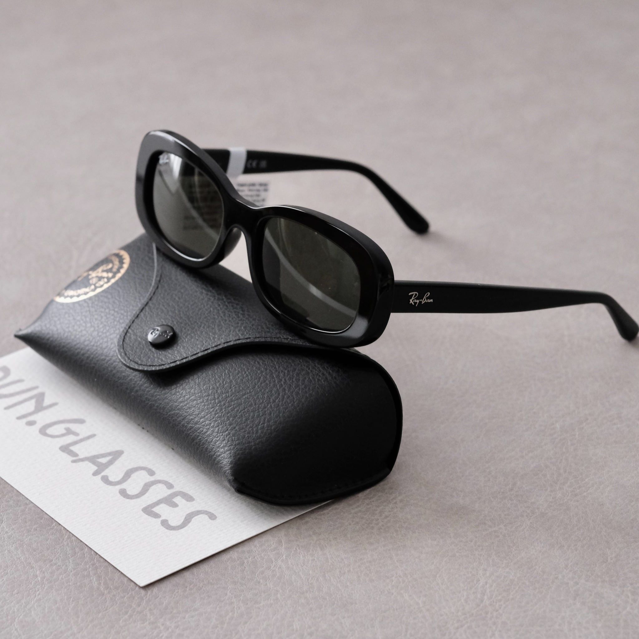 Kính mát Ray-Ban RB 2221 F 
