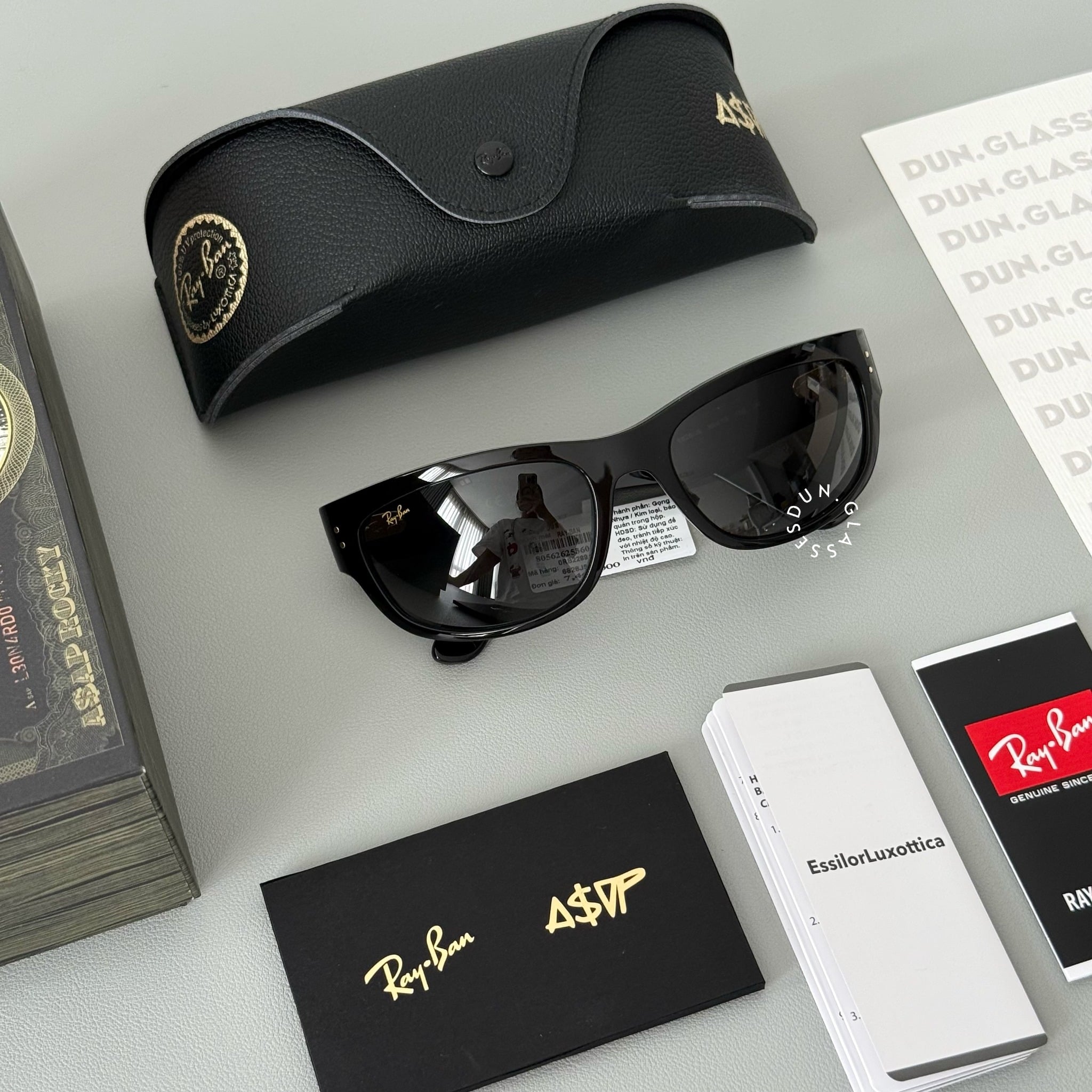 kính râm ray ban sport series