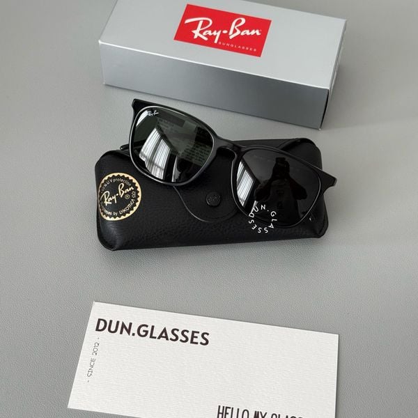  Kính mát RayBan RB 4387 