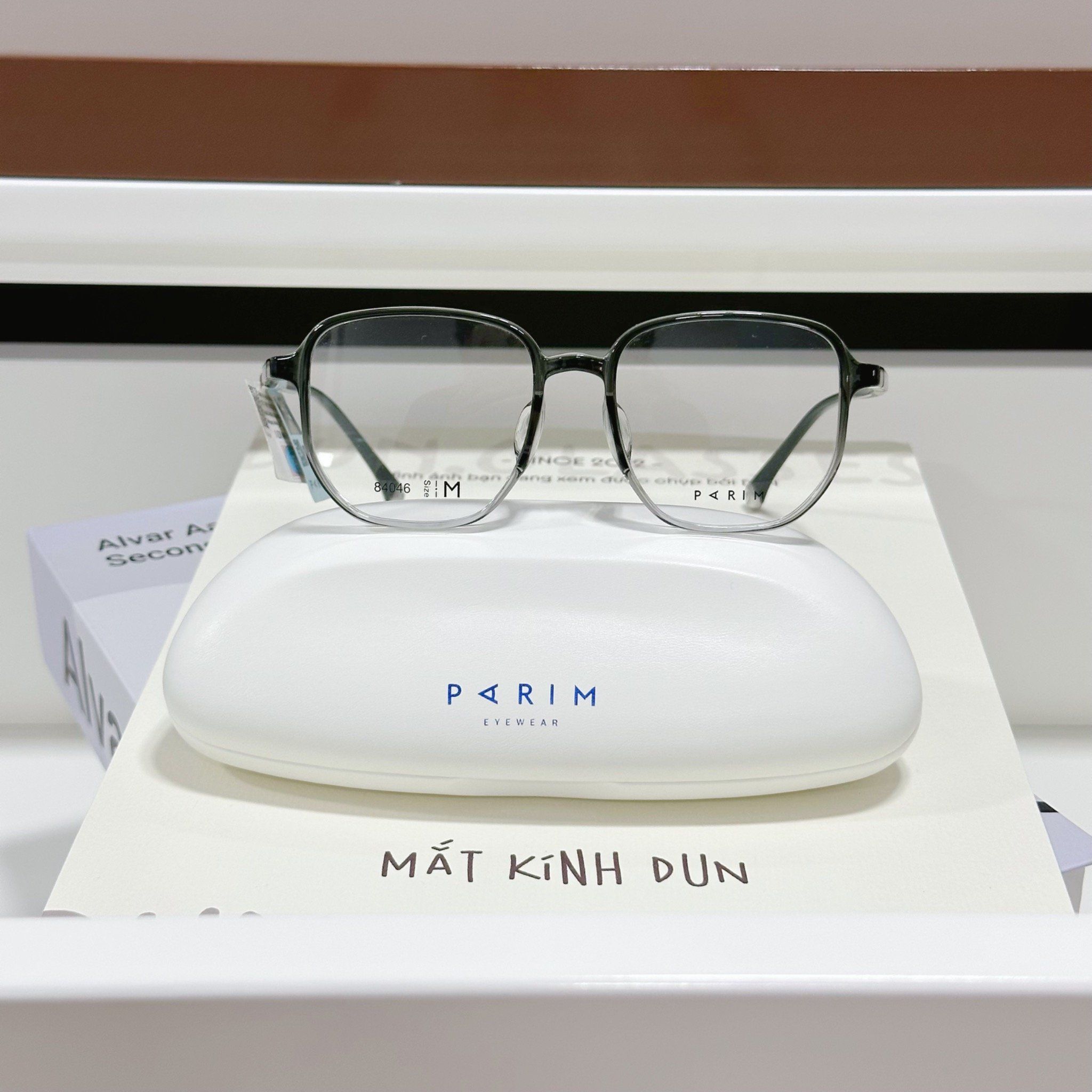  Mắt kính Parim 84046 