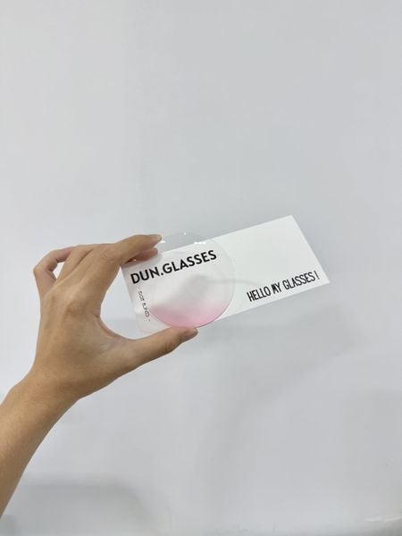  Tròng má hồng 