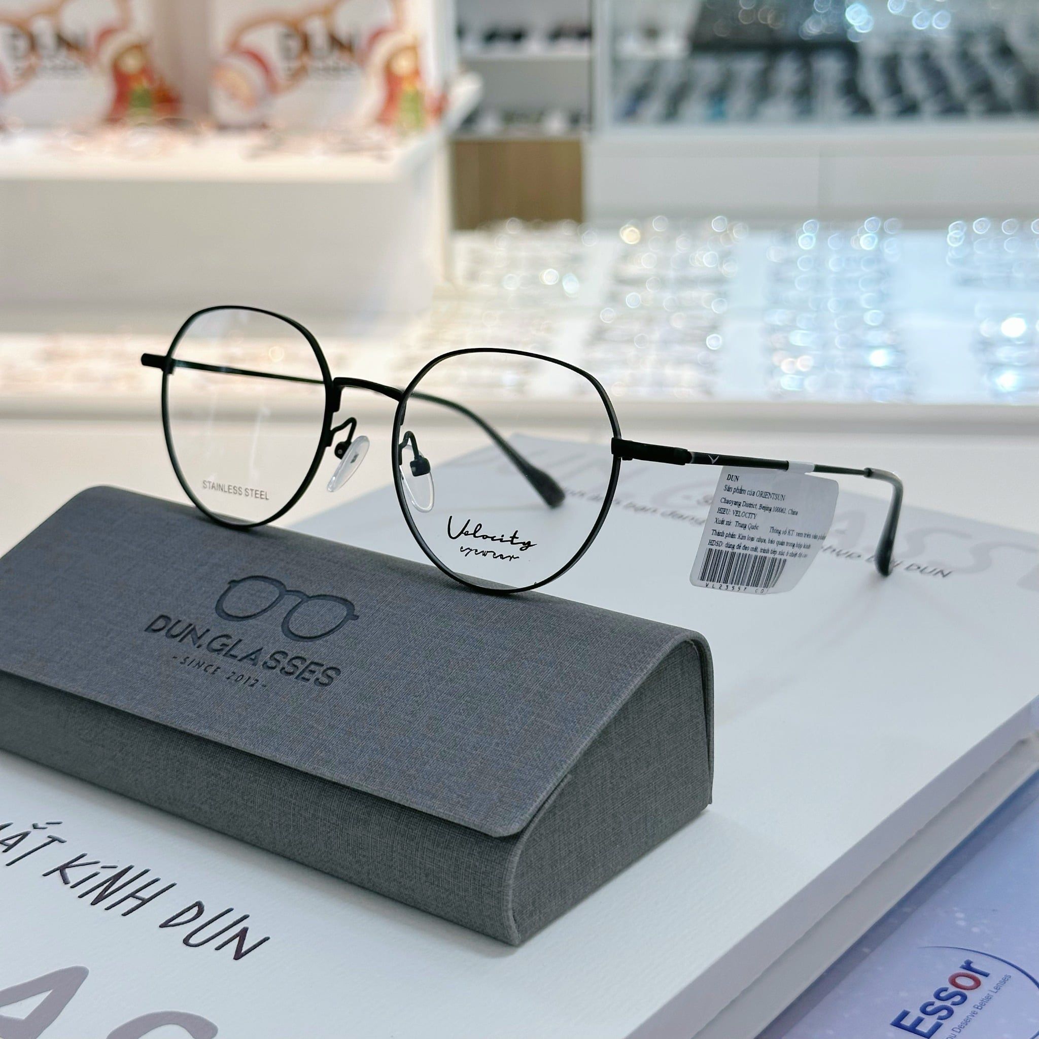  Mắt kính Veloctiy VL 23557 