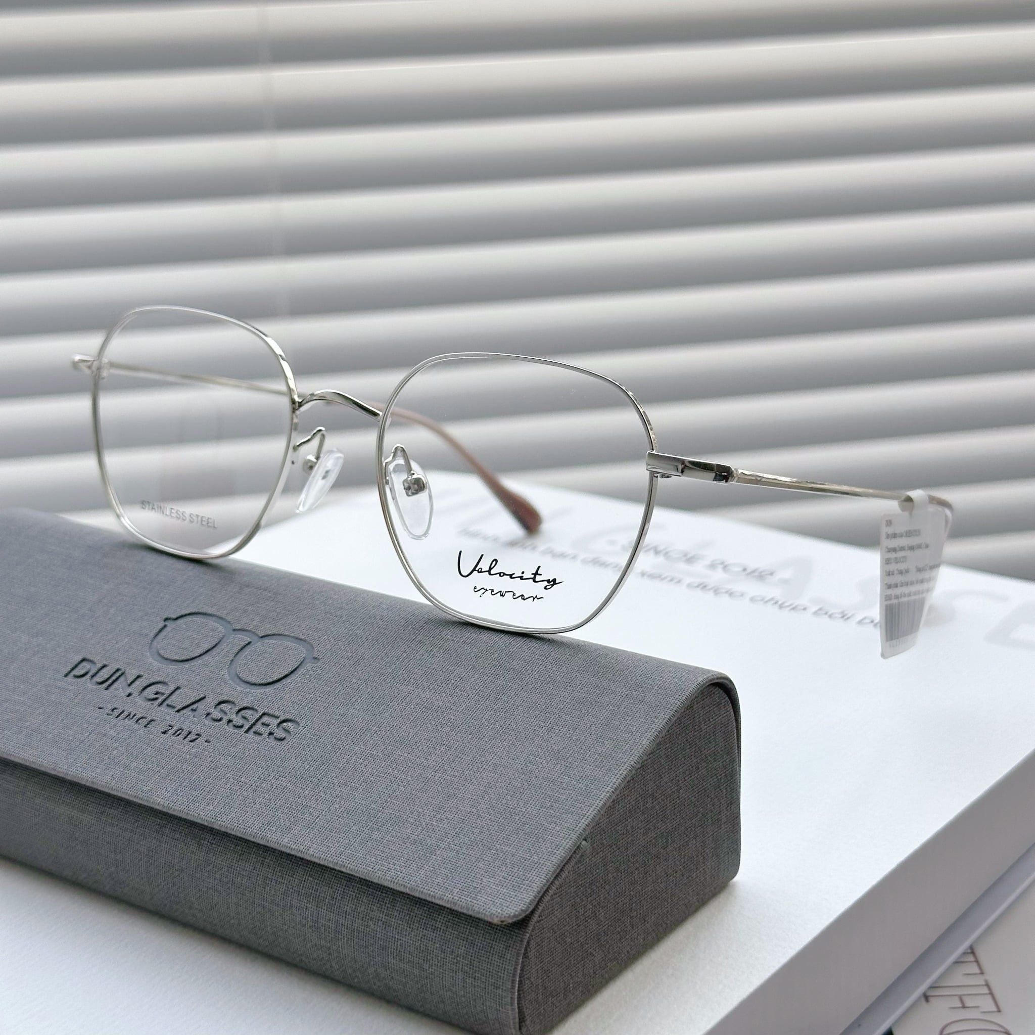  Mắt kính Velocity VL 23562 