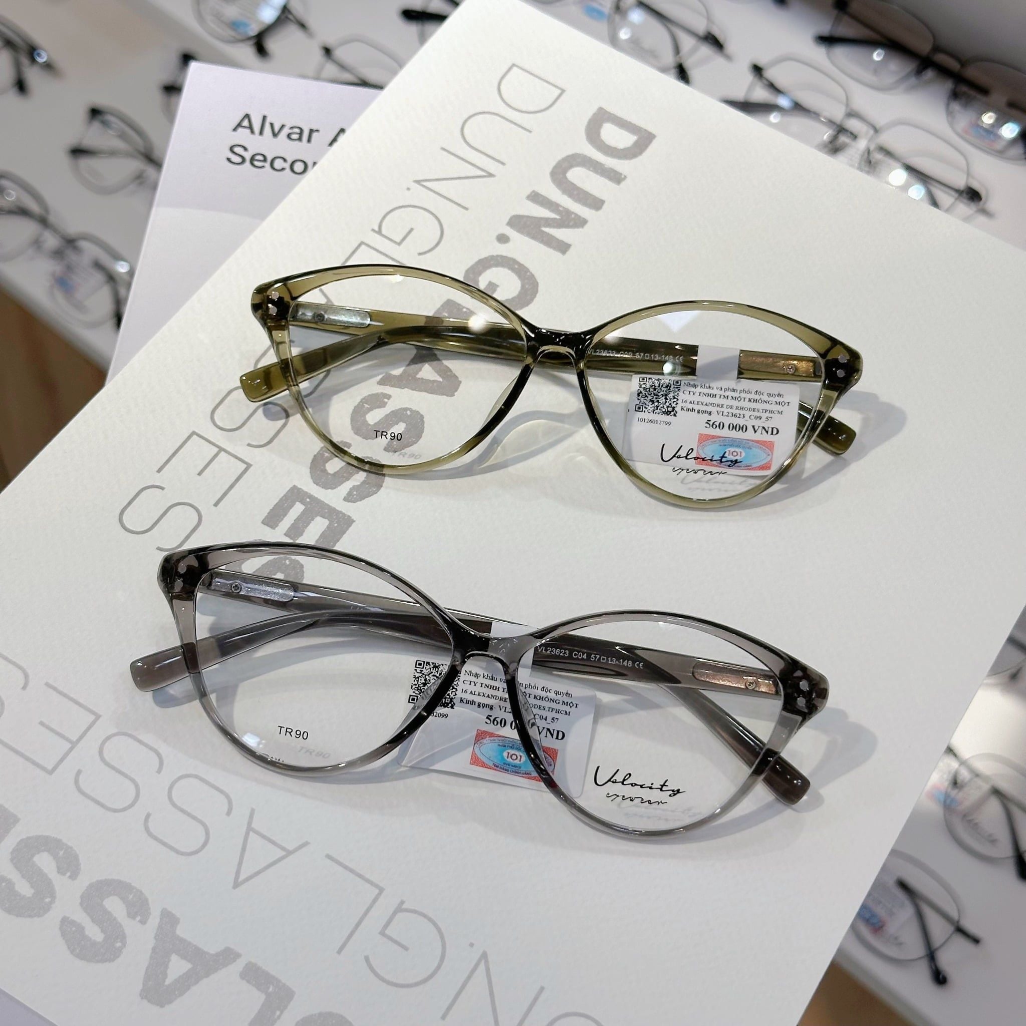  Mắt kính Velocity VL 23623 