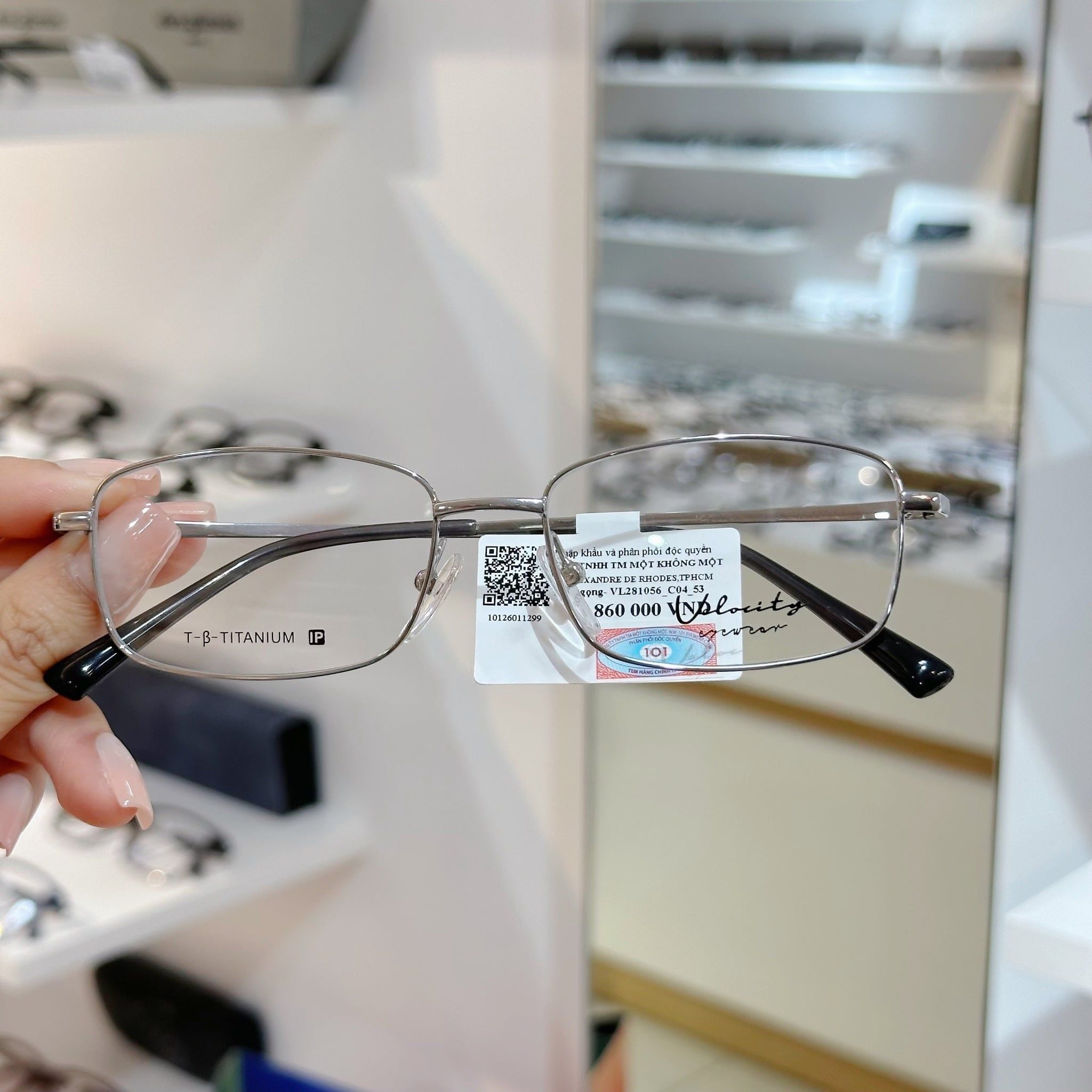  Mắt kính beta titanium Velocity VL 281056 